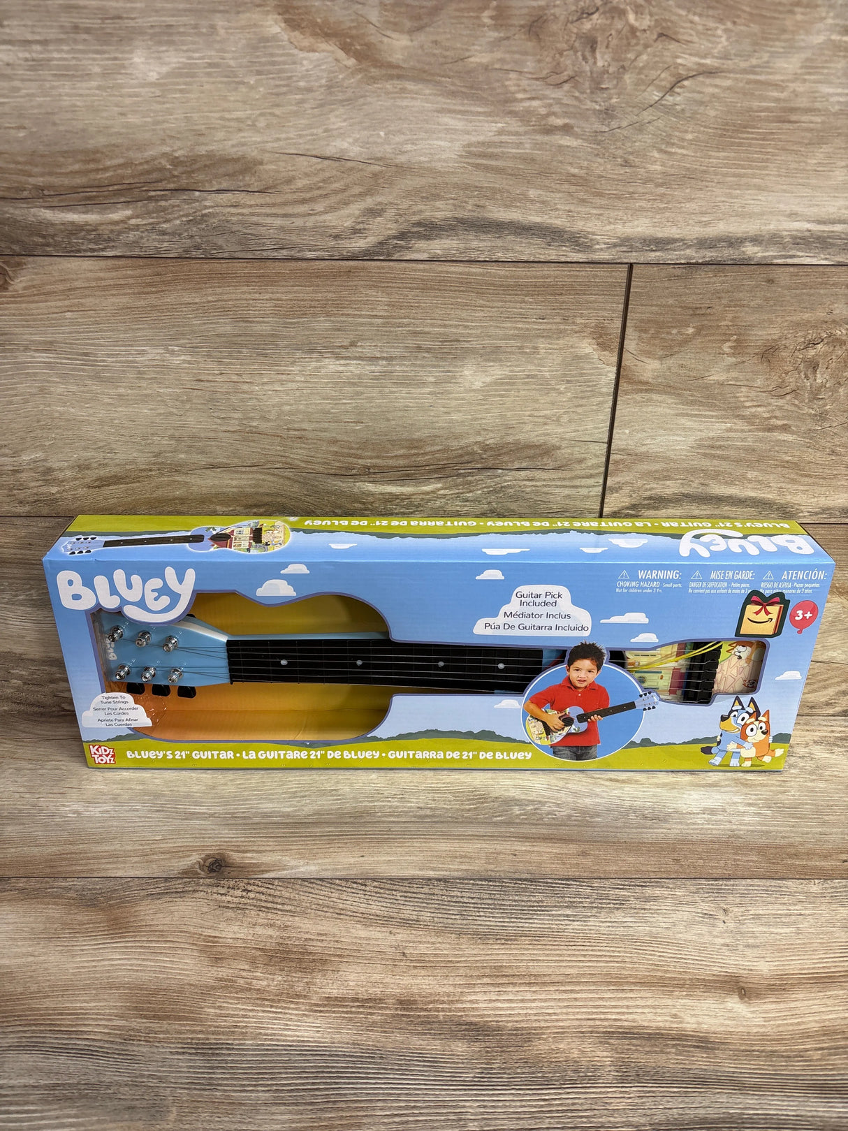 NEW Kidz Toyz Bluey's 21'' Guitar