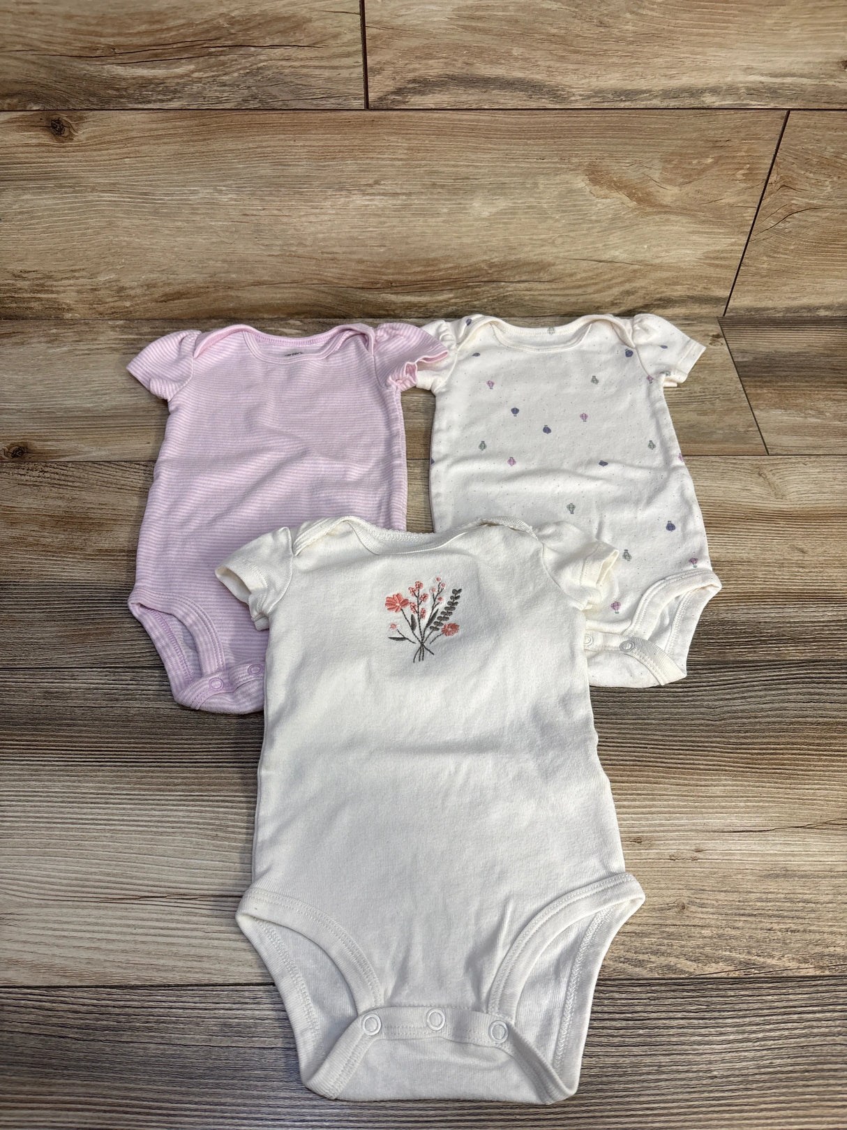 Carter's 3pk Bodysuits White sz 6m