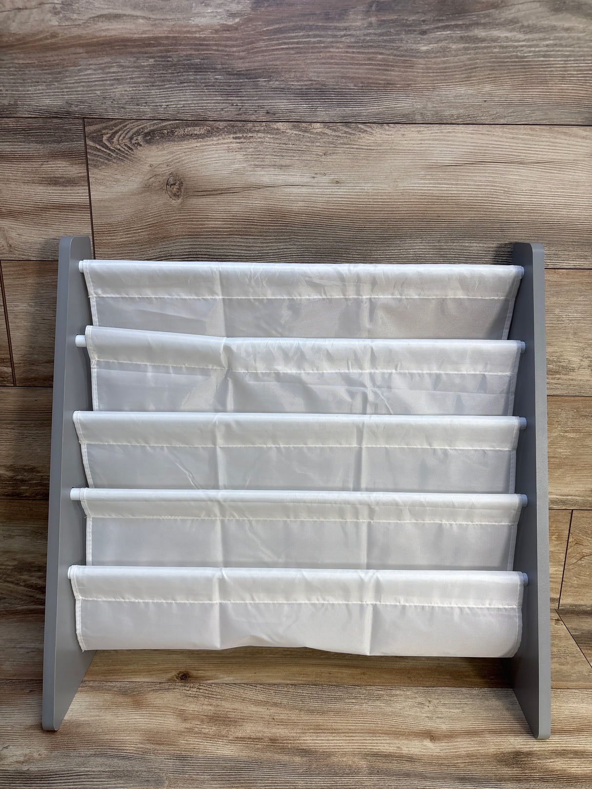 Humble Crew Kids 4-Tier Sling Bookshelf in Grey/White