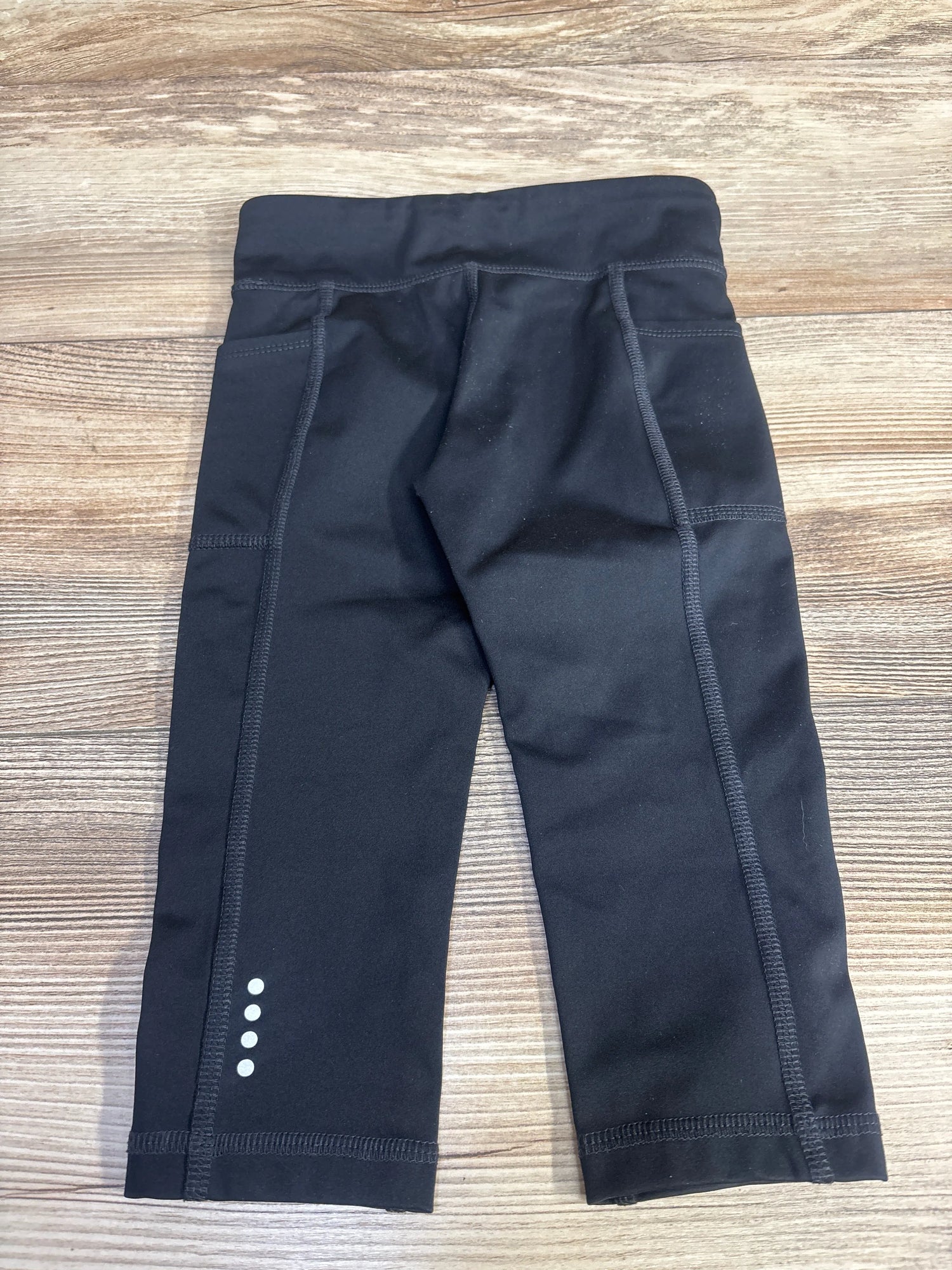 Primary Active Pocket Crop Leggings in Solid Black sz 4T