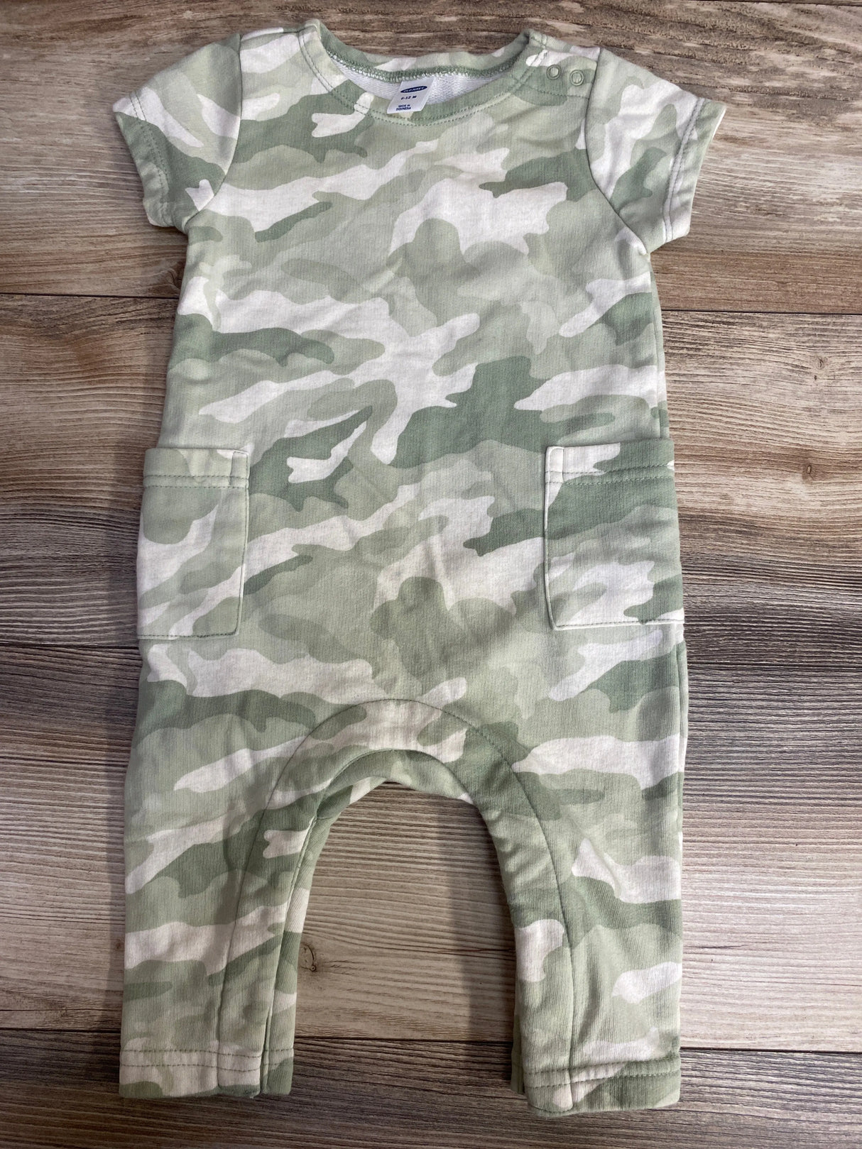 Old Navy Camo Coverall Green sz 6-12m