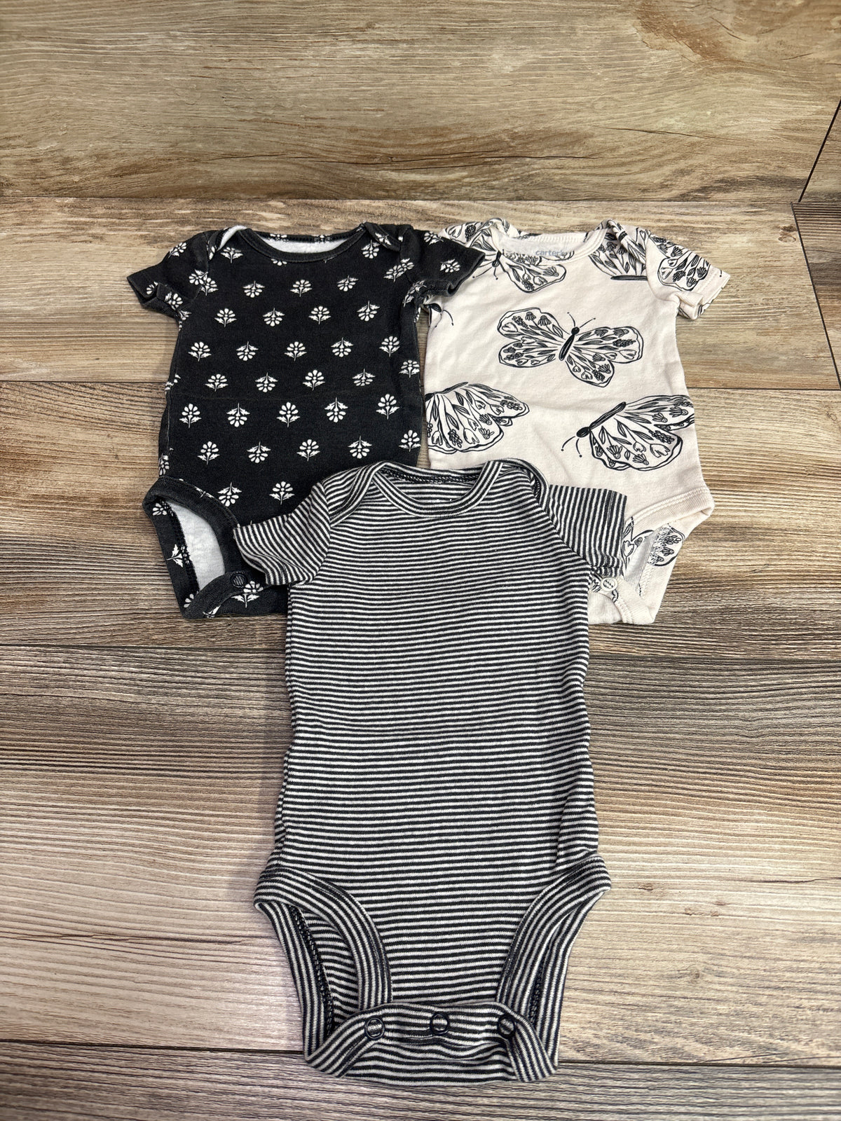Carter's 3pk Bodysuits Grey sz Newborn