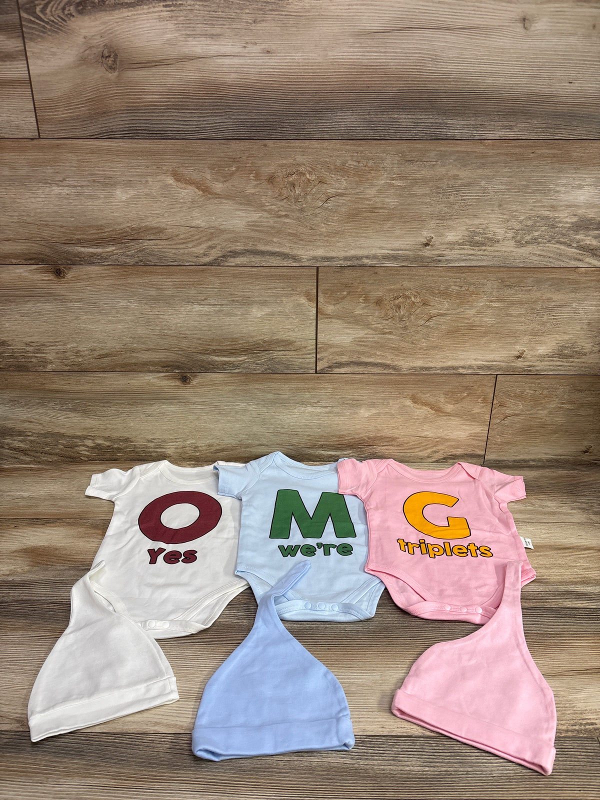 NWOT YSCULBUTOL 6pc OMG Yes We're Triplets Bodysuit & Hat Set sz 4-6m