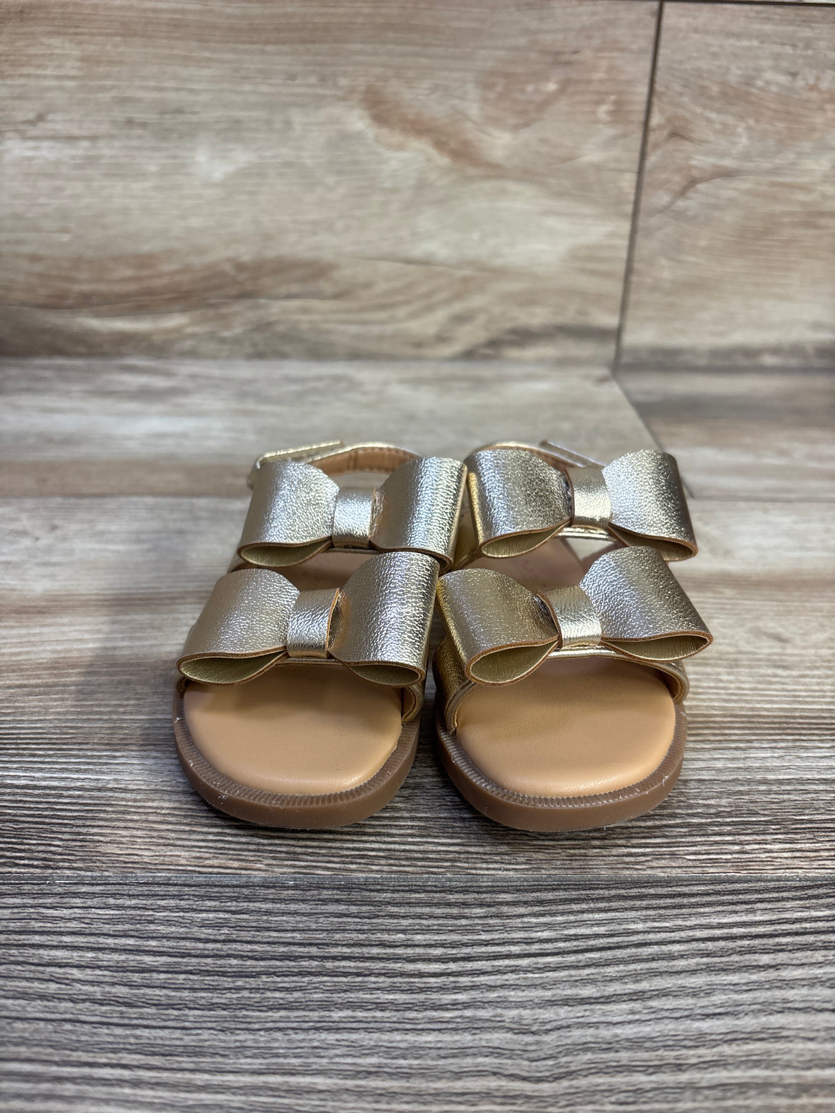 Cat & Jack Ruby Bow Sandals Gold sz 6c