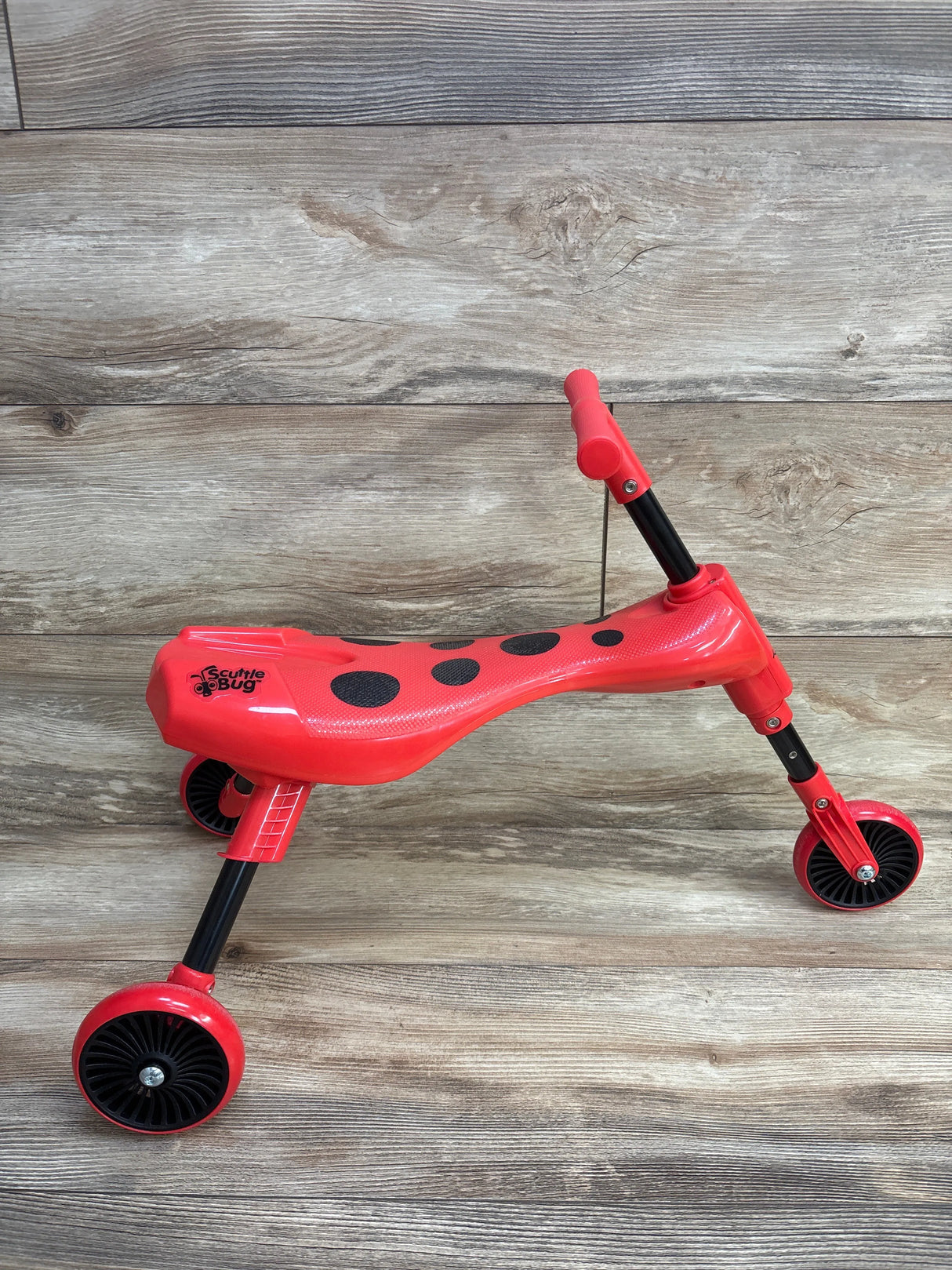 Scuttlebug Ride-on Red Ladybug
