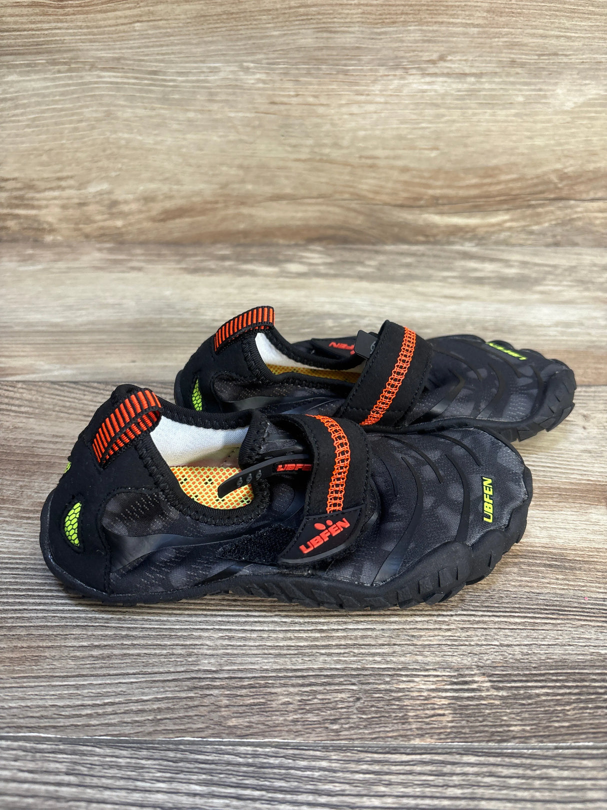 UBFEN Aqua Socks Barefoot Water Shoes Black sz 12c