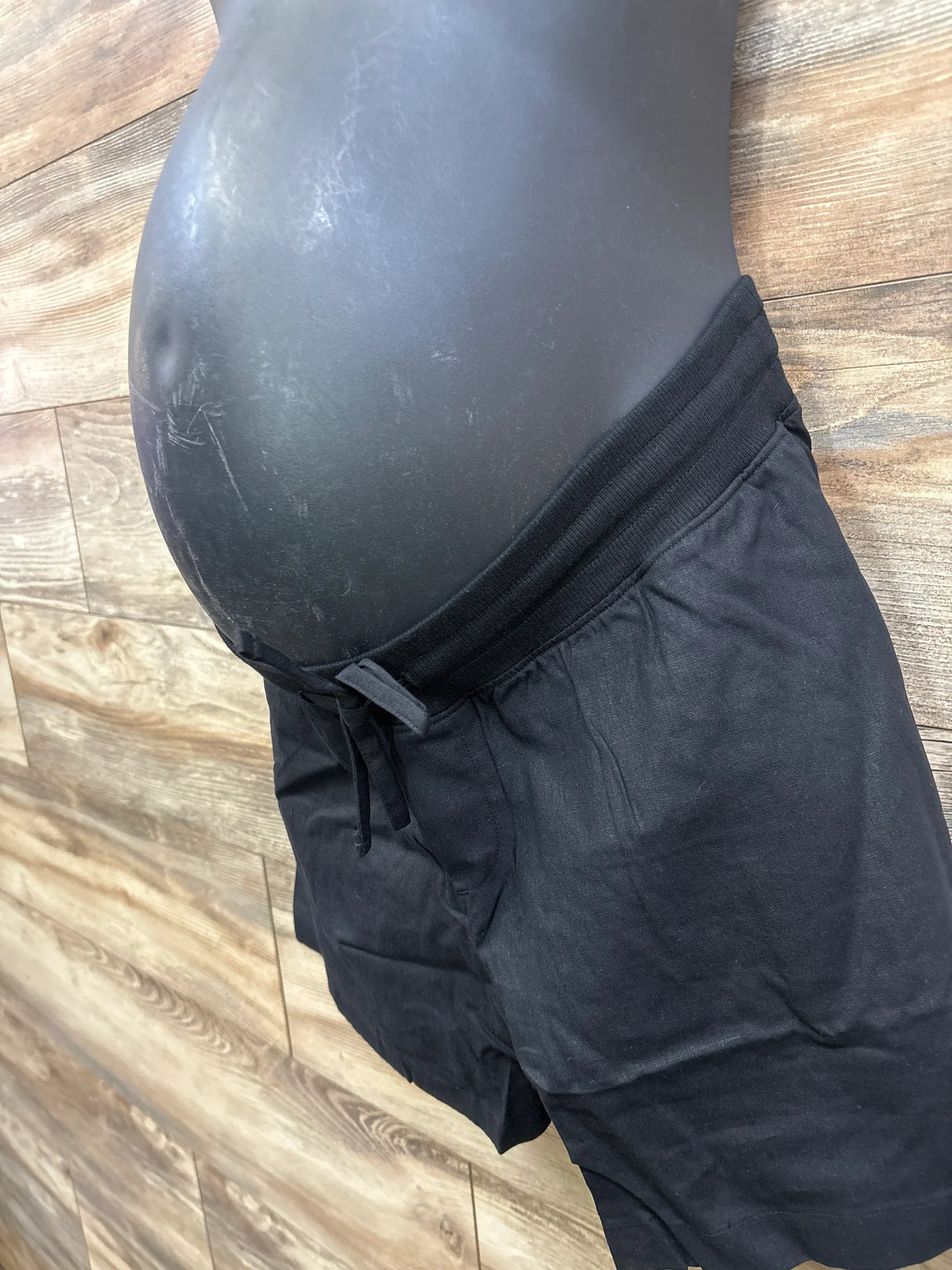 NWOT Gap Maternity Linen-Blend Shorts Black sz Large