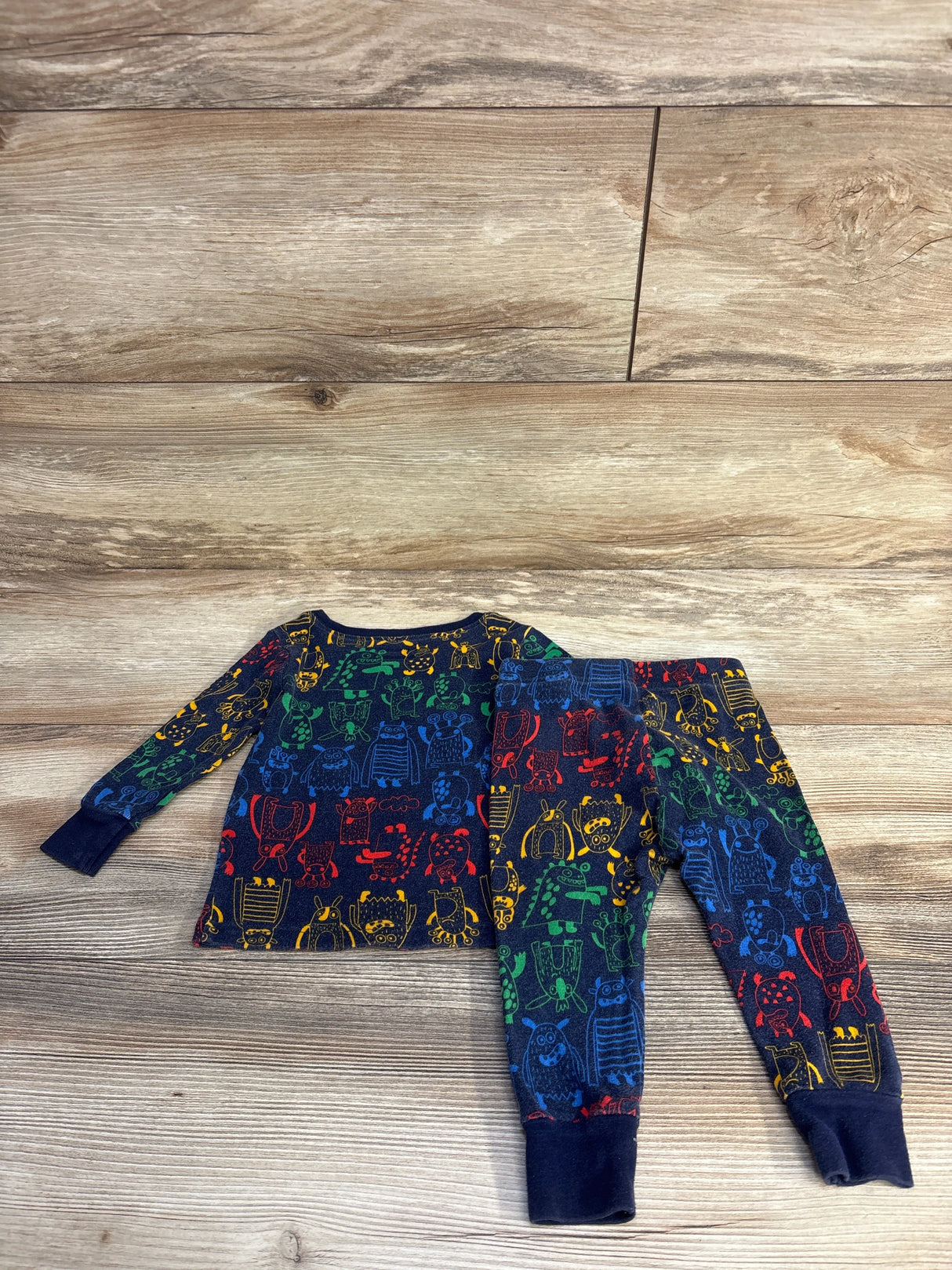 Old Navy 2pc Sleep Monster Pajama Set Grey sz 12-18m - Me n Mommy To Be