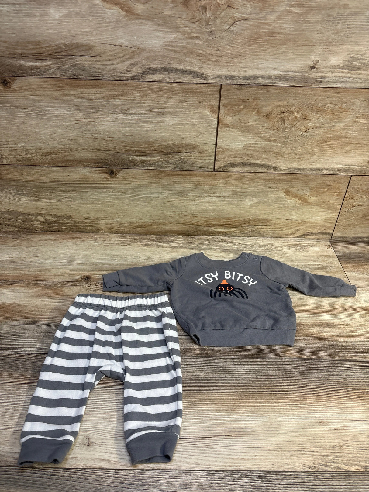 Cat & Jack 2pc Itsy Bitsy Spider Sweatshirt & Joggers Set Grey sz 3-6m