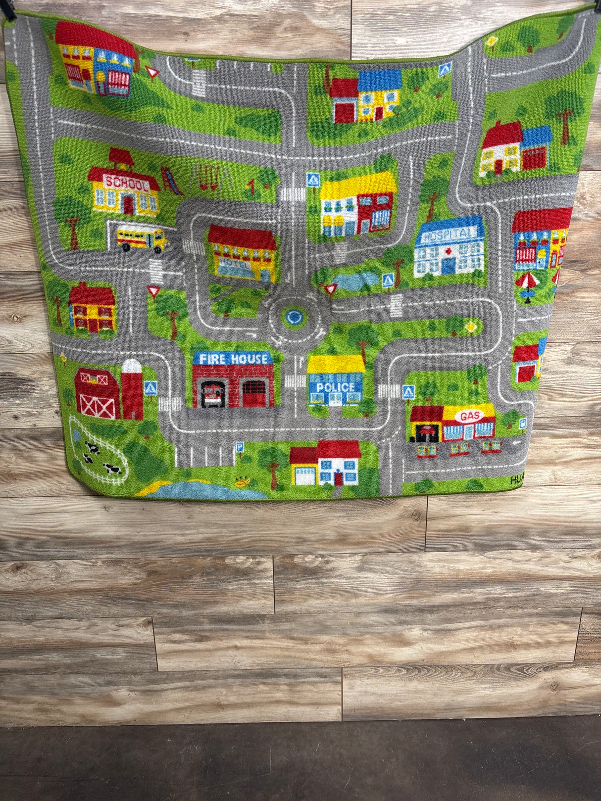 HUAHOO City Street Map Kids' Rug Green 39" x 39"