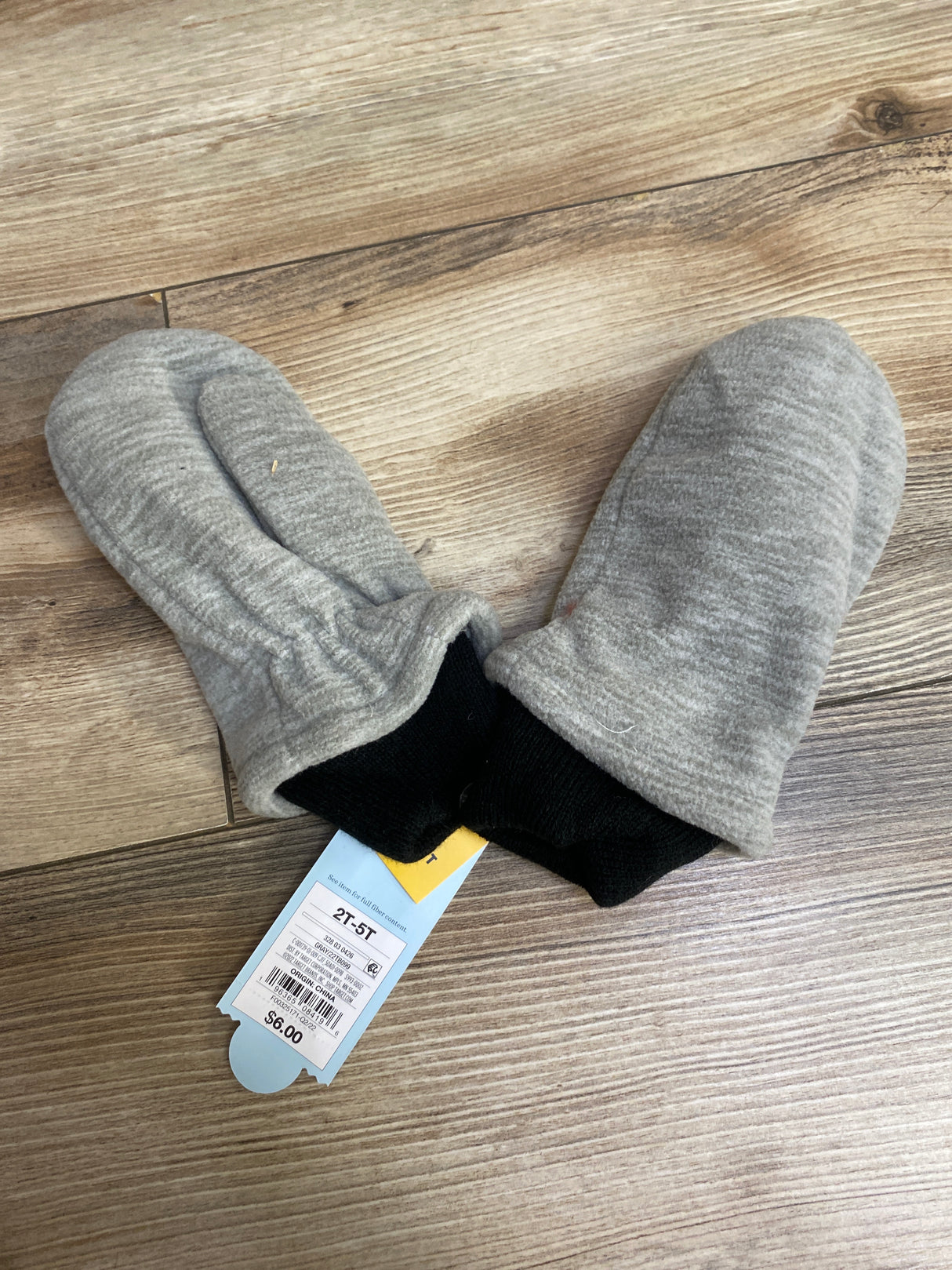 NEW Cat & Jack Fleece Winter Mittens Grey sz 2T-5T