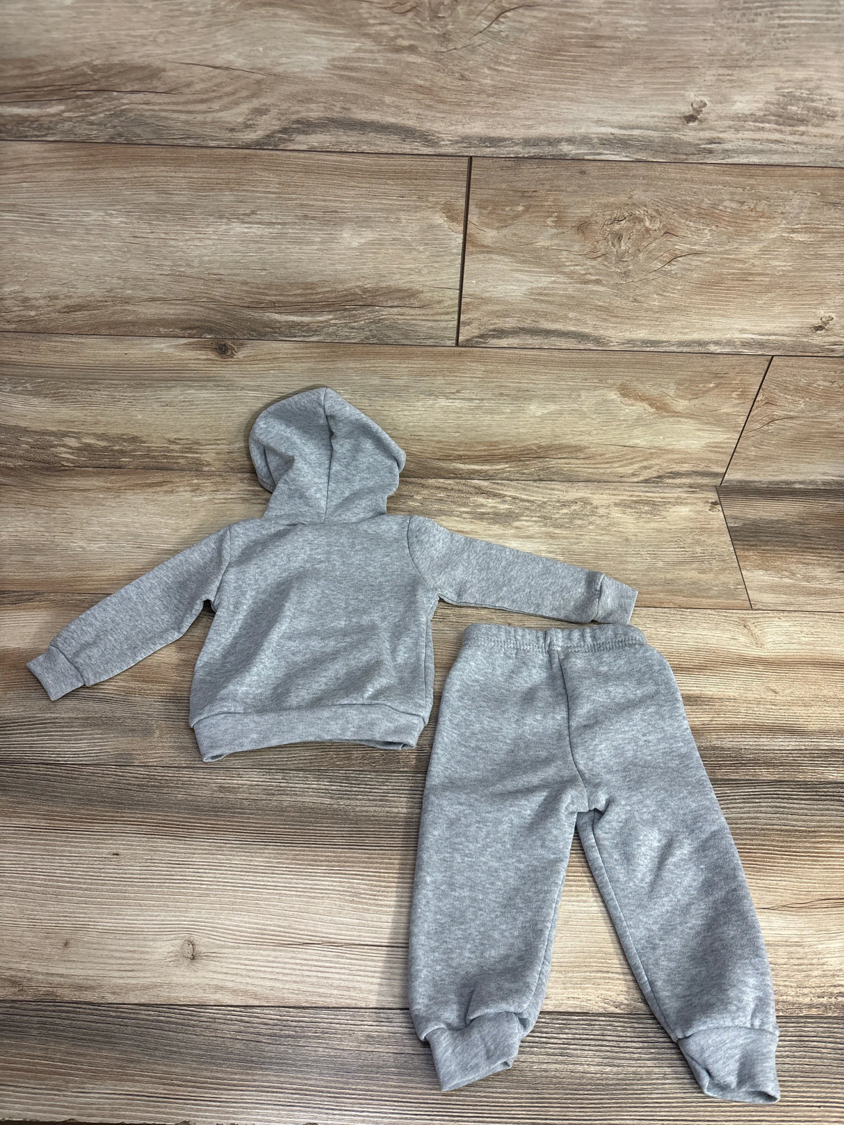 Real Love 2pc Heart Sweatshirt & Bottoms Set Grey sz 12m