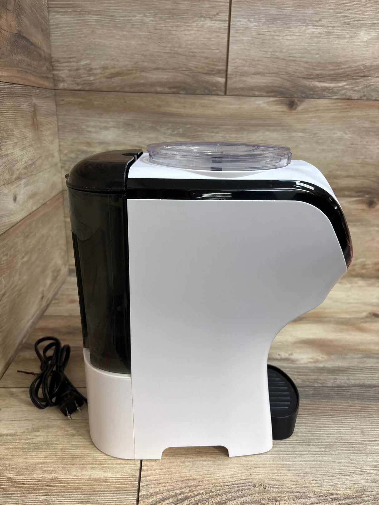Baby Brezza Formula Pro Mini Baby Formula Dispenser