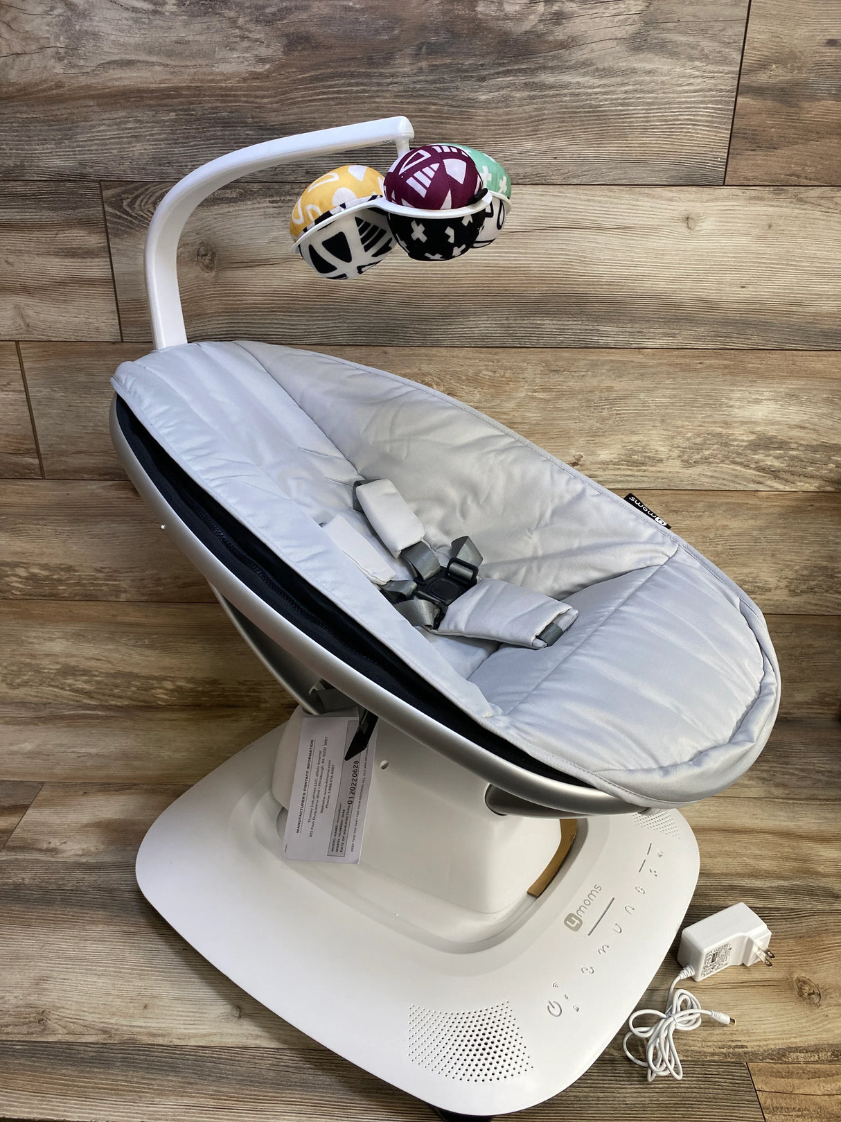 NEW 4moms mamaRoo Multi-Motion Baby Swing Smart Connectivity in Grey