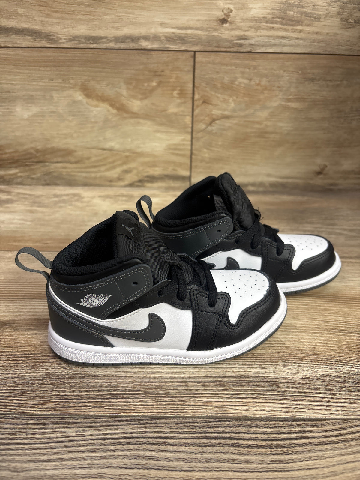 Air Jordan 1 Mid TD 'Iron Grey' Sneakers sz 9c