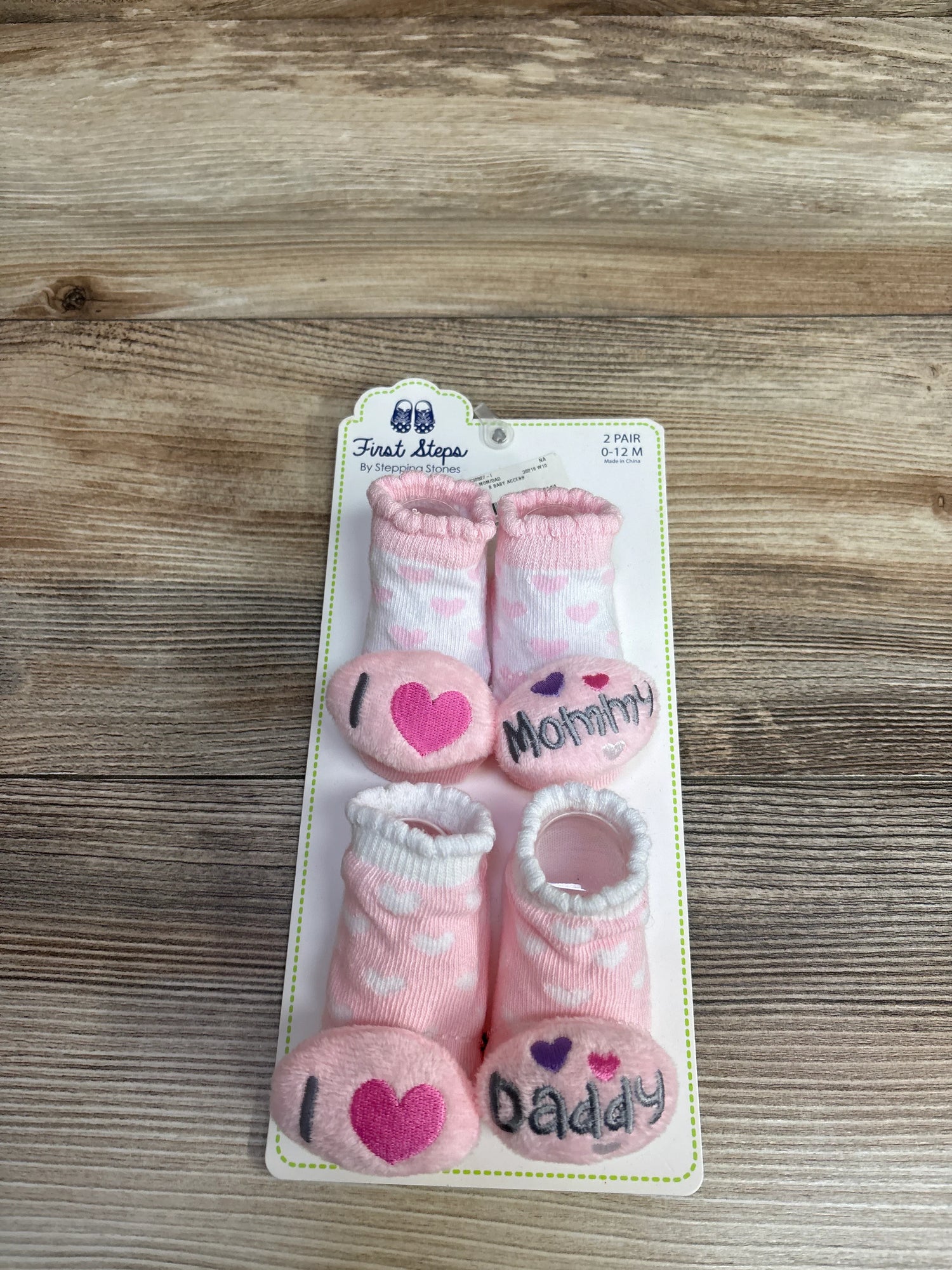 NEW First Steps by Stepping Stones Rattle Socks, 2pk sz 0-12m