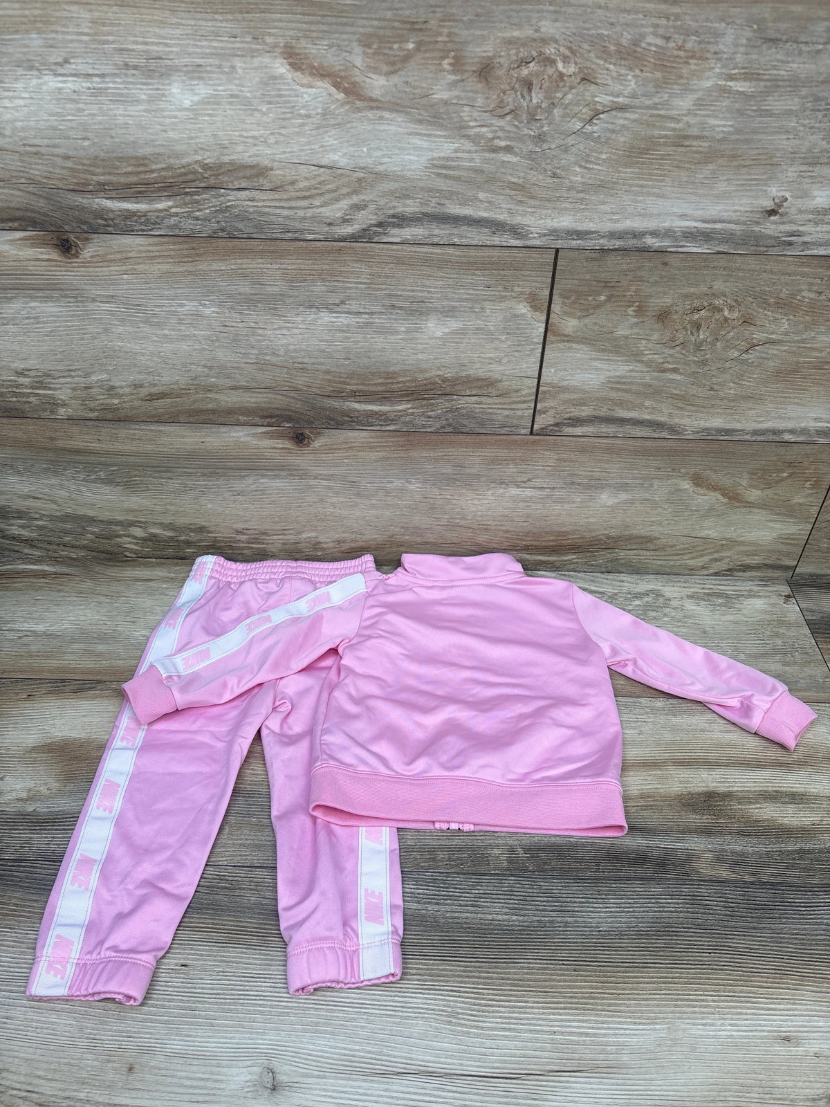 Nike 2pc Taping Tracksuit Pink sz 18m