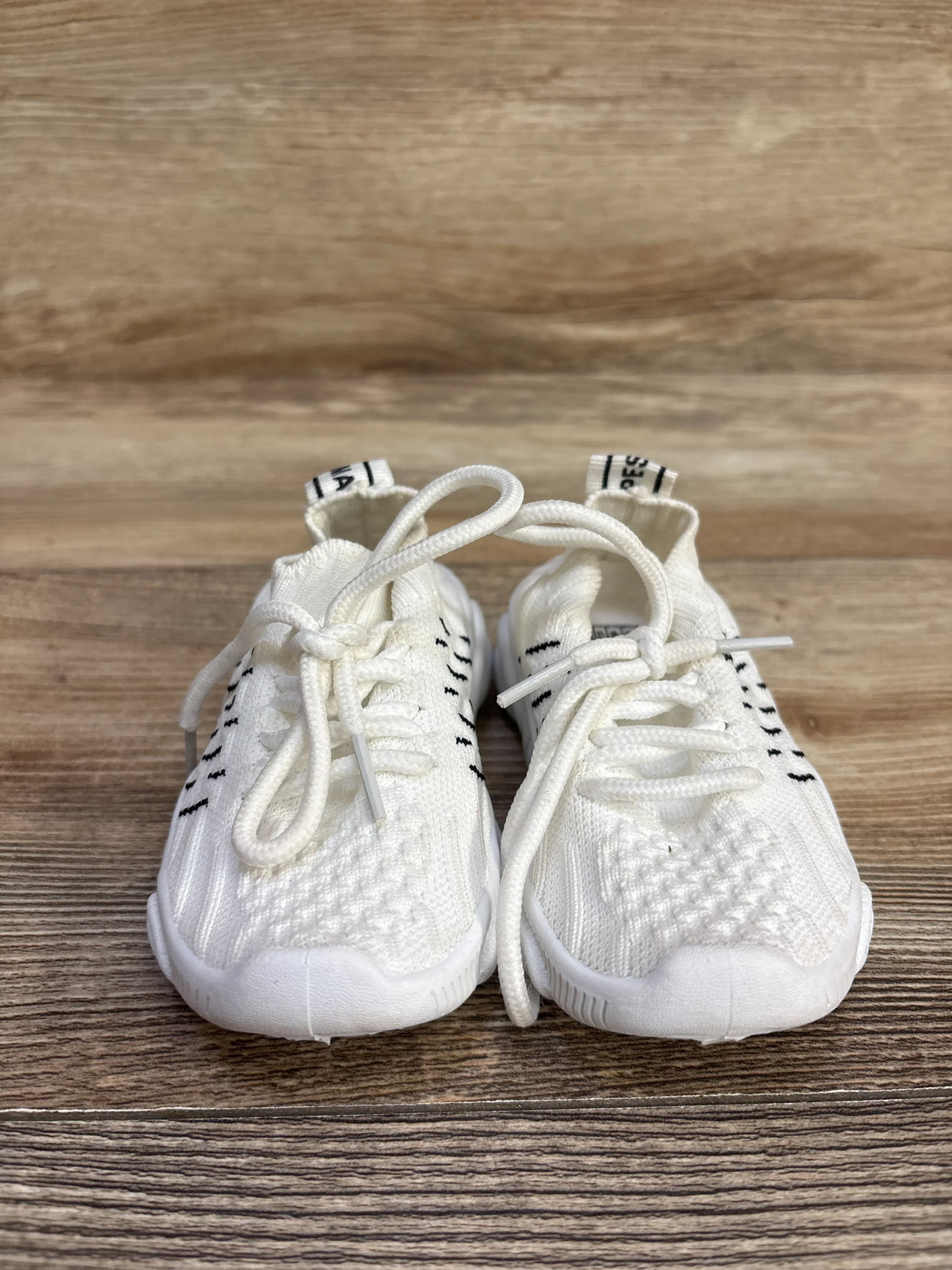 KAQ Baby First Walking Shoes, White sz 5c