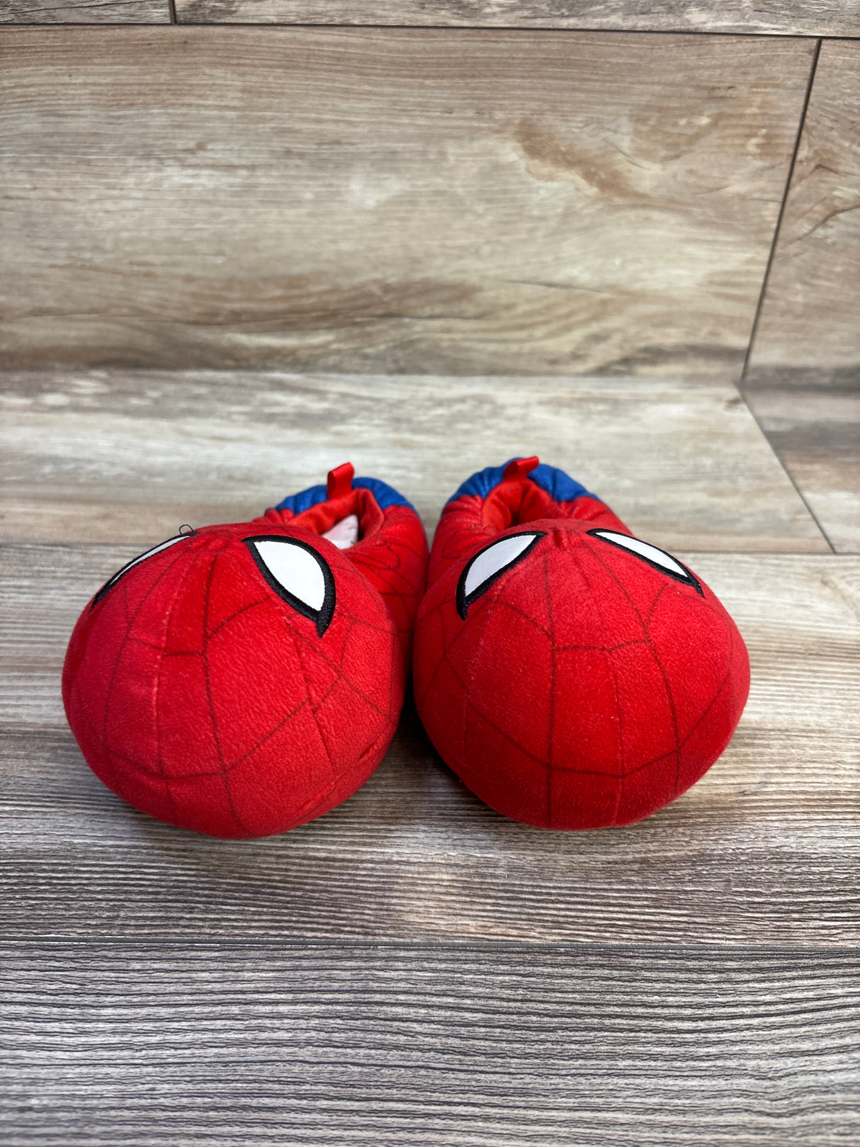 Marvel Spider Man 3D Plush Slippers Red sz 5-6c