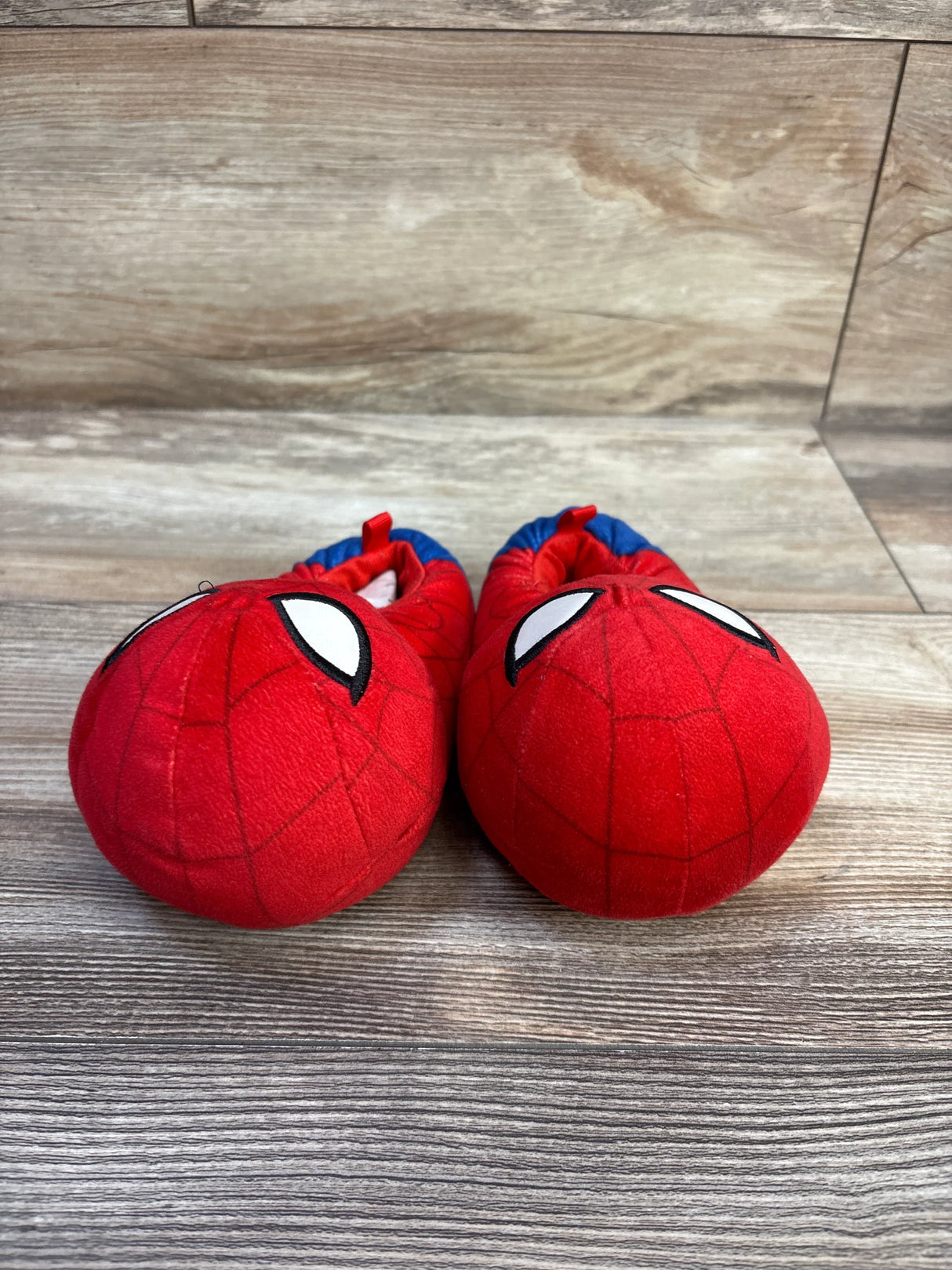 Marvel Spider Man 3D Plush Slippers Red sz 5-6c