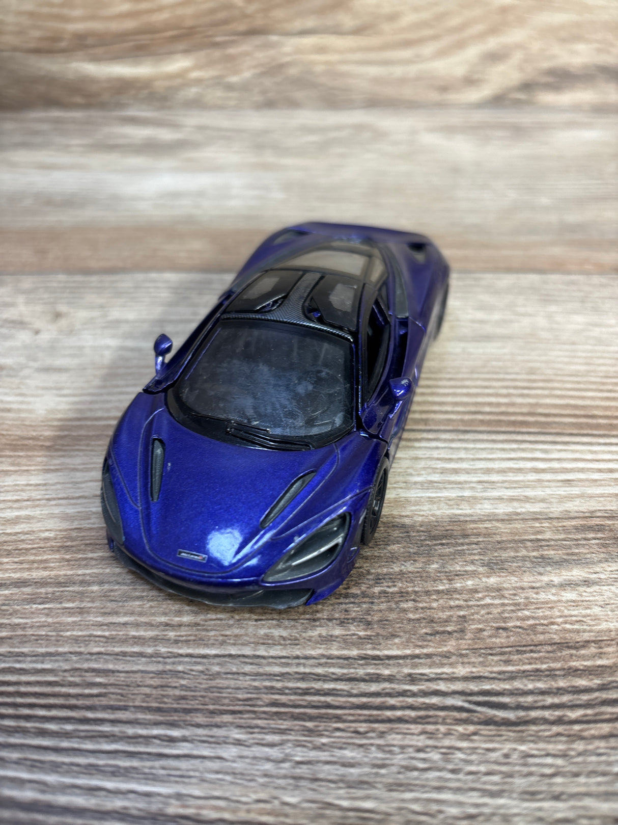 Kinsmart McLaren 720S Diecast Toy Car - Blue