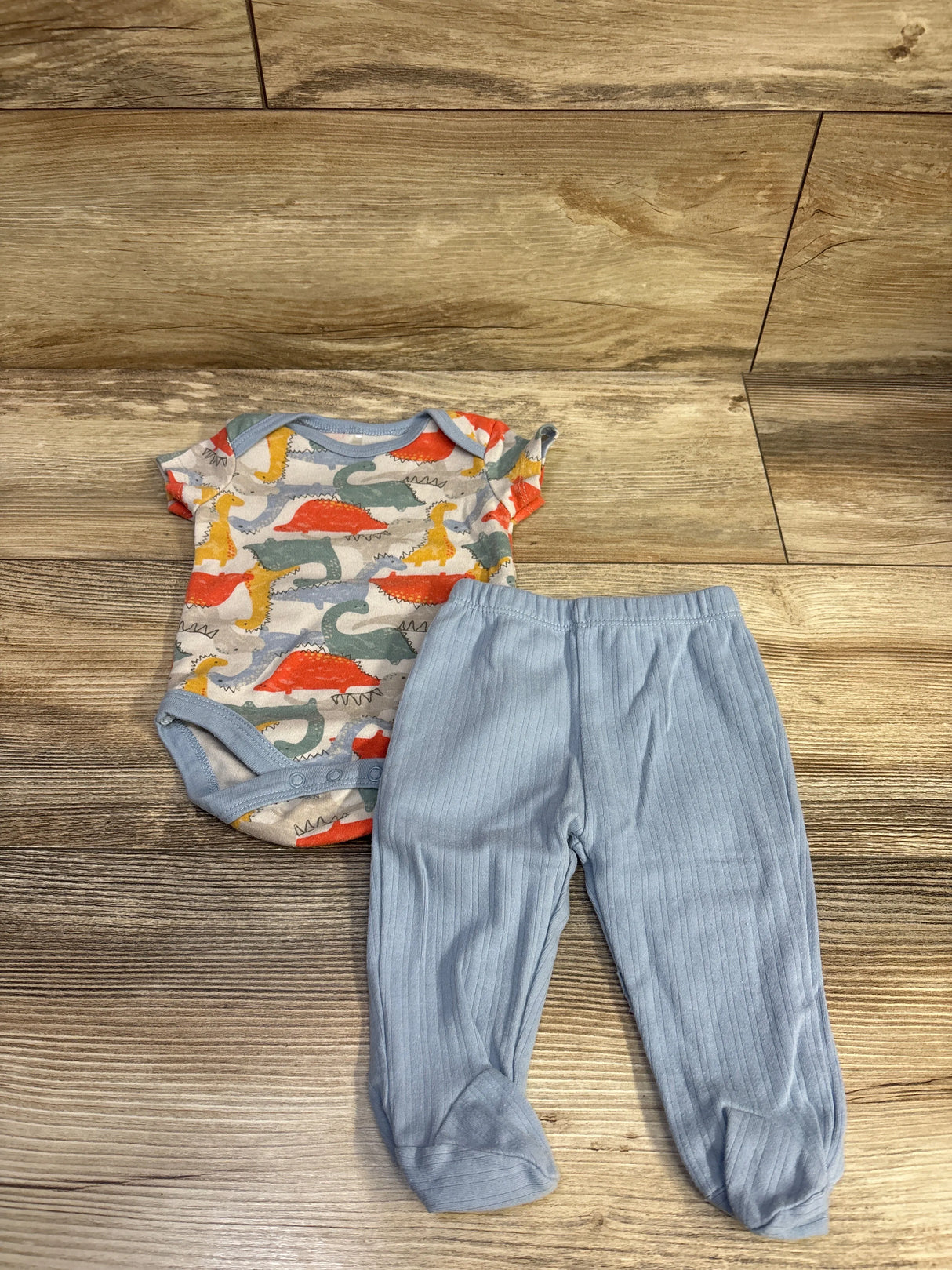 Chick Pea 2pc Dinosaur Bodysuit & Footed Bottoms Set Ivory sz 0-3m