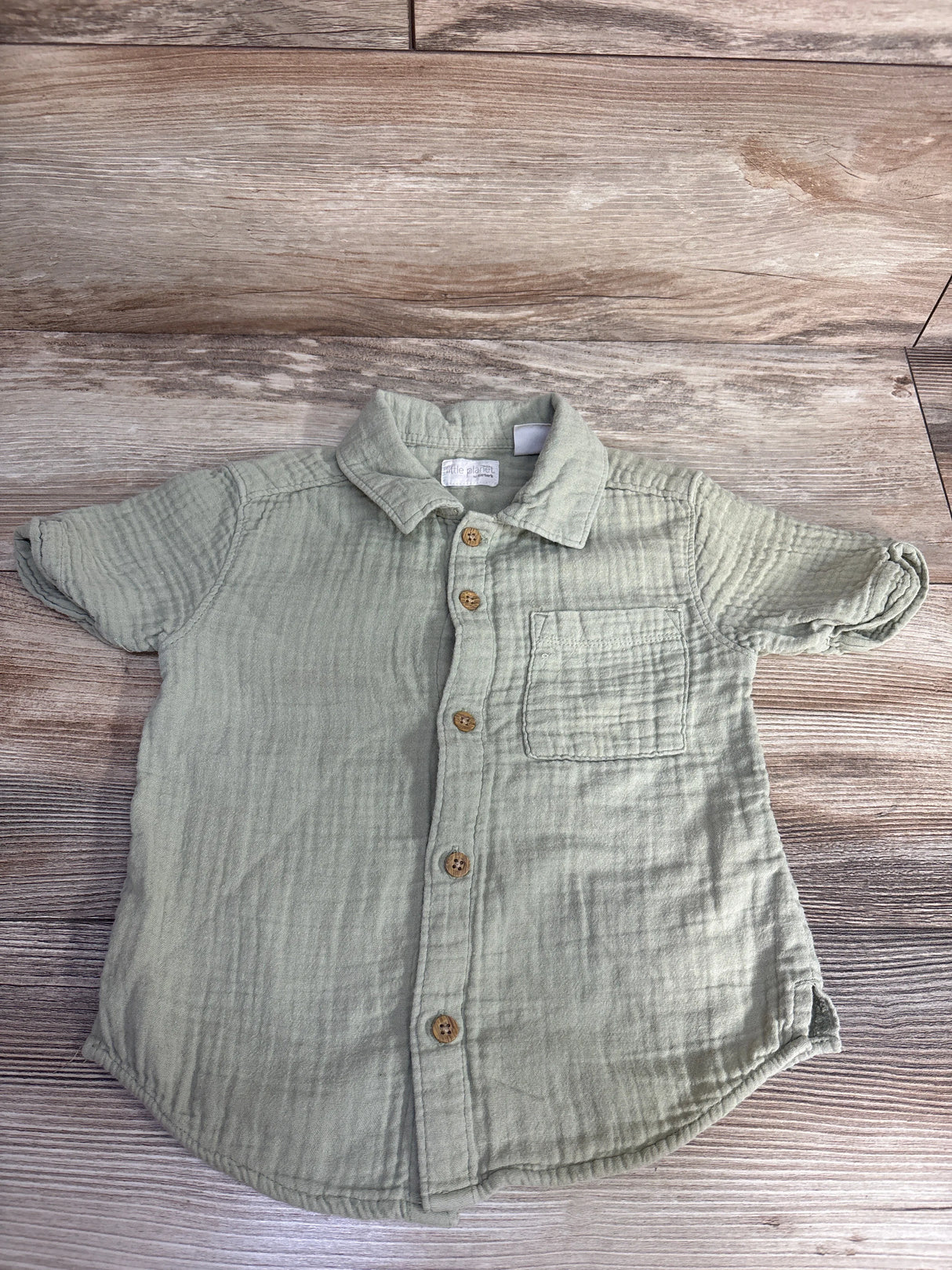 Little Planet Muslin Button Up Shirt sz 3T