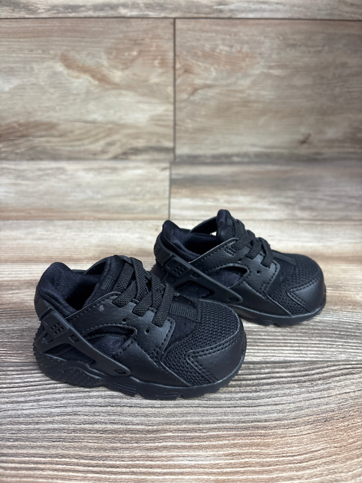 Nike Huarache Run TD 'Triple Black' Sneaker sz 4c