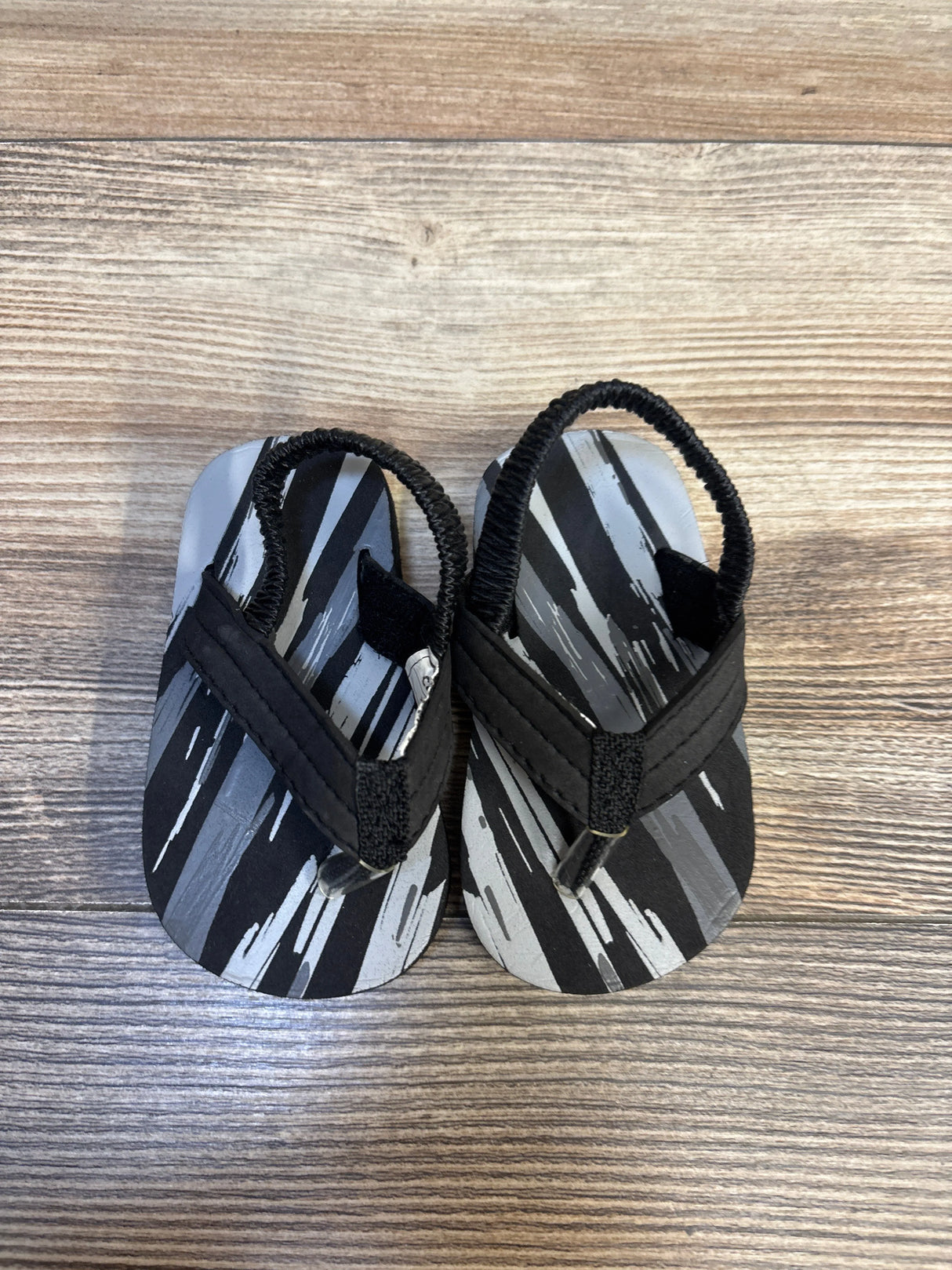 Carter's Clark Flip Flops Black sz 1/2c