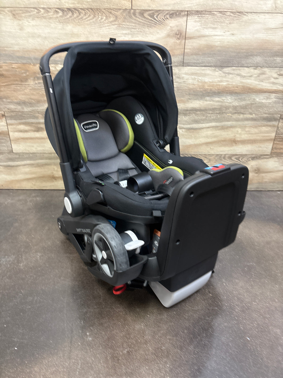 Evenflo Shyft DualRide Travel System in Durham Green
