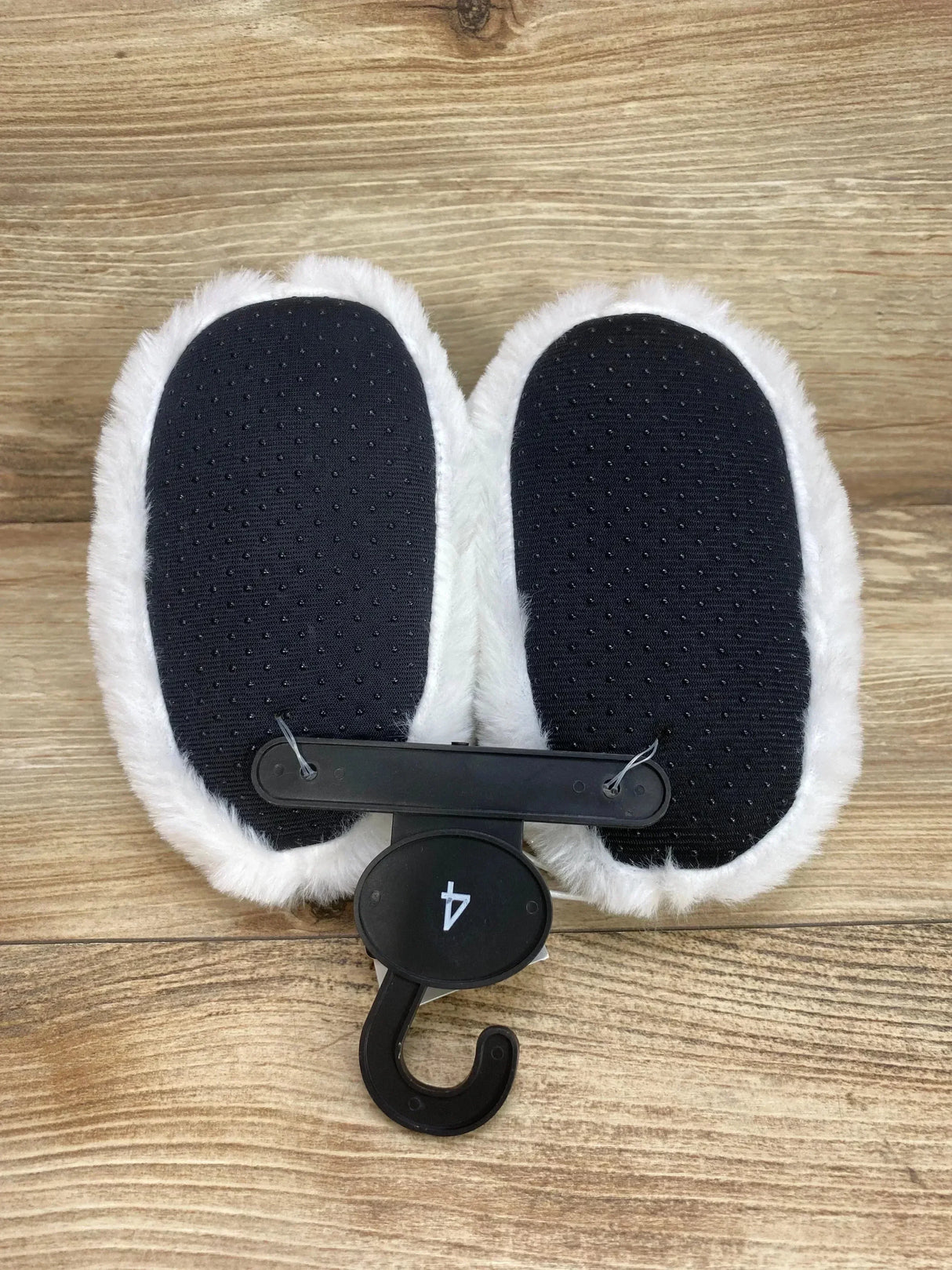 NEW Rudolph the Red Nosed Reindeer" Abominable Snowman "Bumble" Slippers White Sz 4c - Me n Mommy To Be