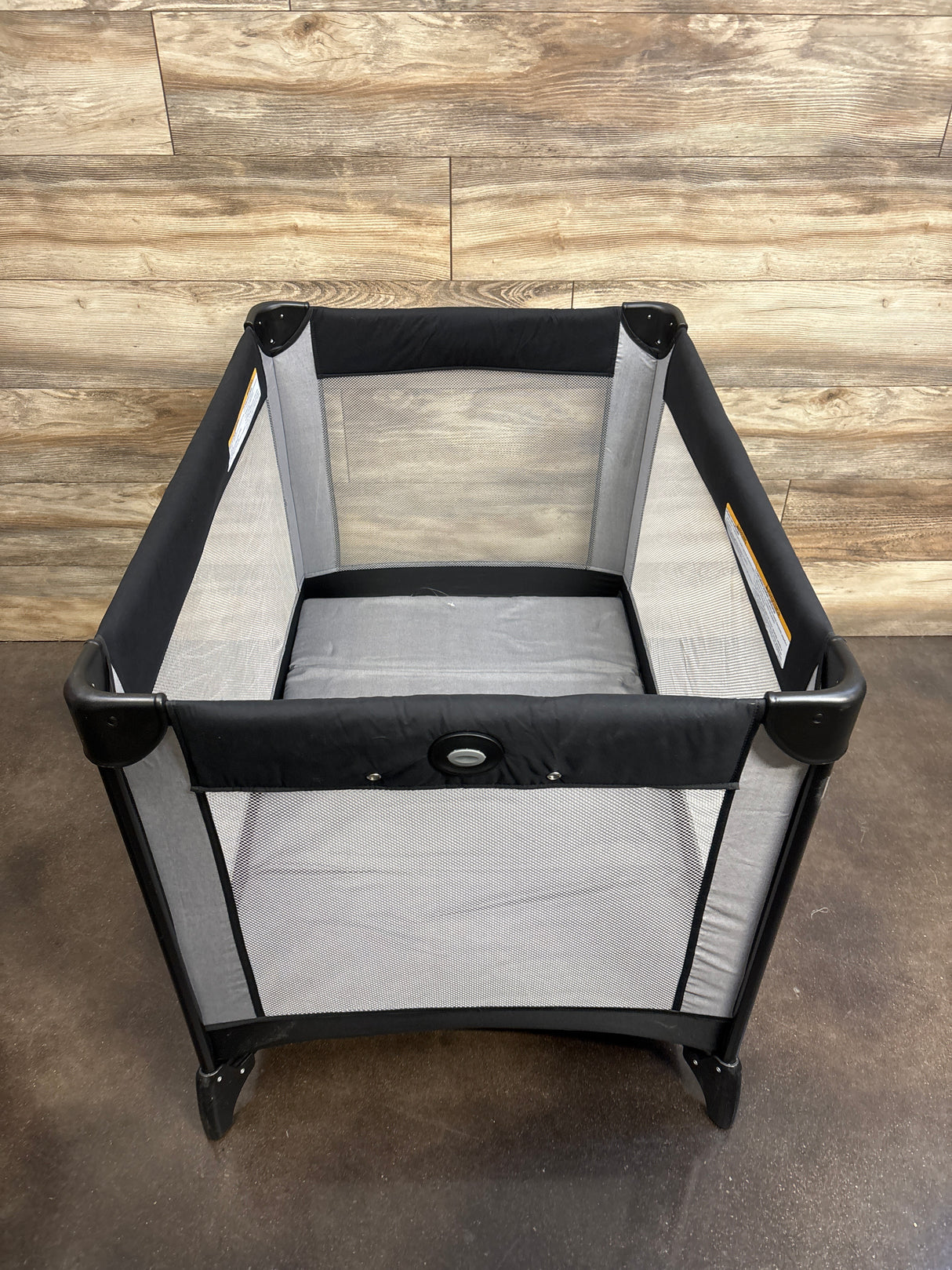 Graco Pack 'n Play Portable Playard in Kolb