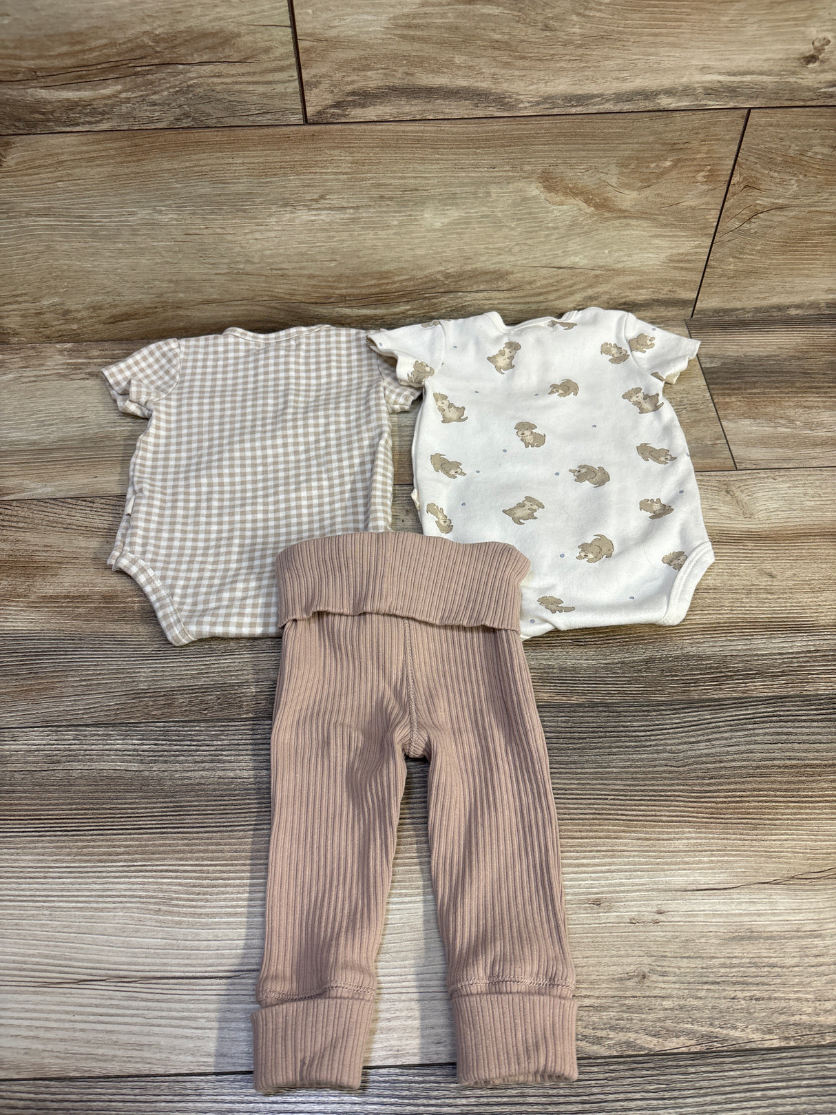 Rabbit + Bear 3pc Henley Bodysuits & Pant Set Ivory sz 3-6m