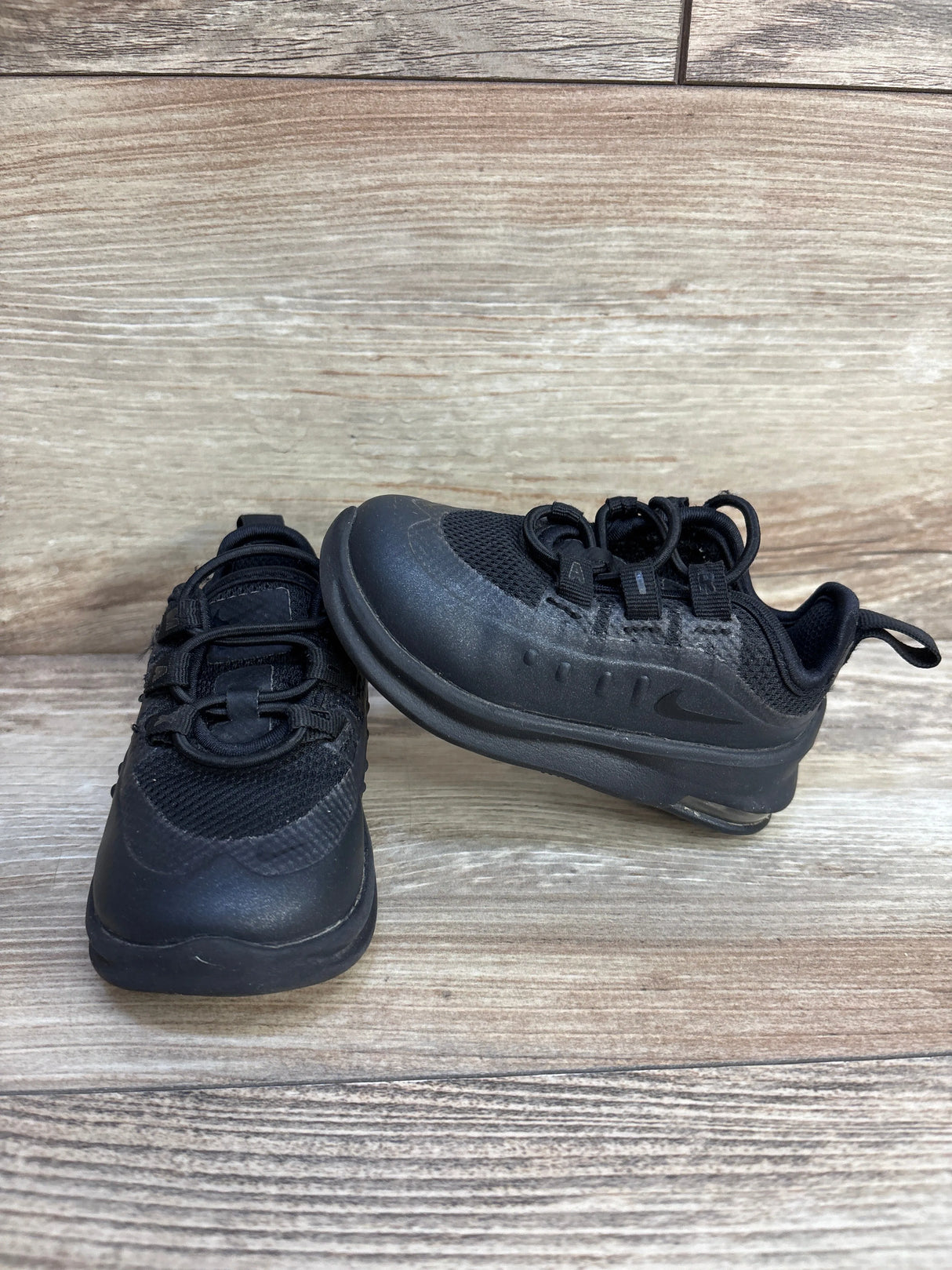 Nike Air Max Axis 'Black' Sneakers sz 4c - Me n Mommy To Be