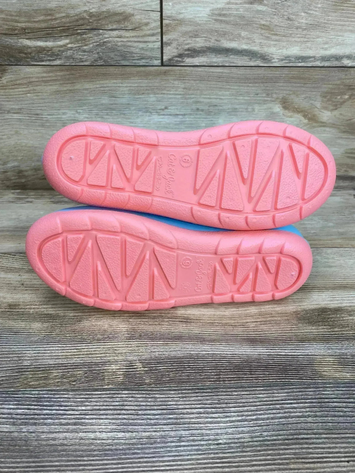 NEW Cat & Jack Andy Slip-On Rain Boots sz 6Y - Me n Mommy To Be