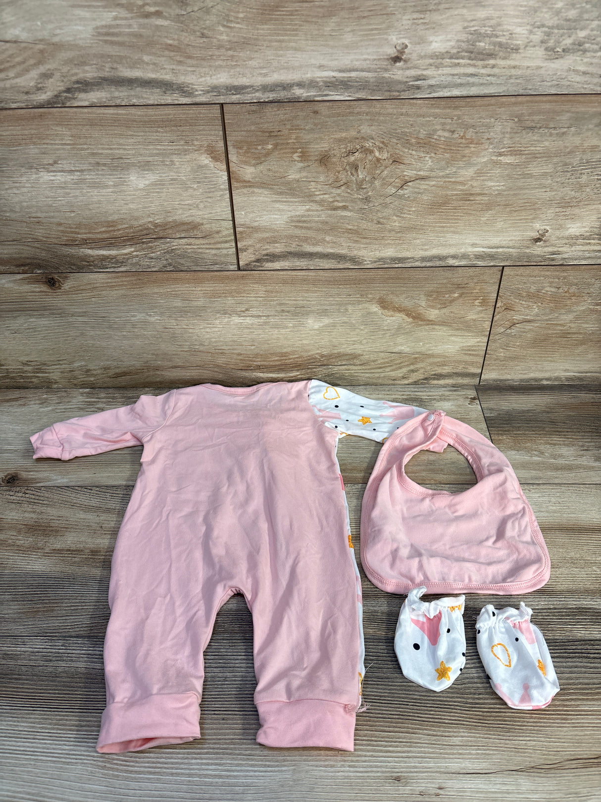Shein 3pc Daddy's Little Princess Coverall, Bib, & Mittens Pink sz 1-3m