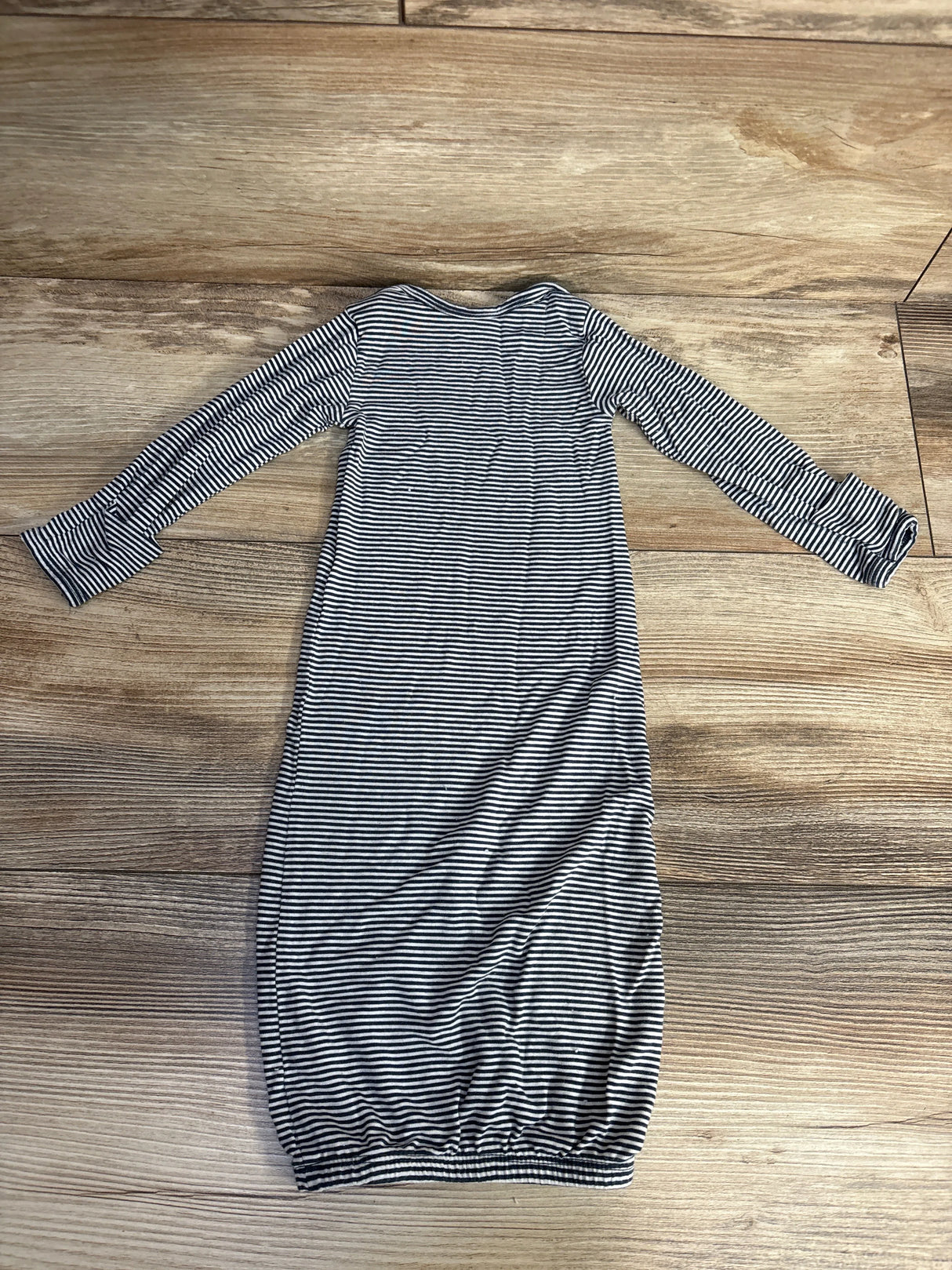 Carter's Striped Sleeper Gown Black/White sz Newborn