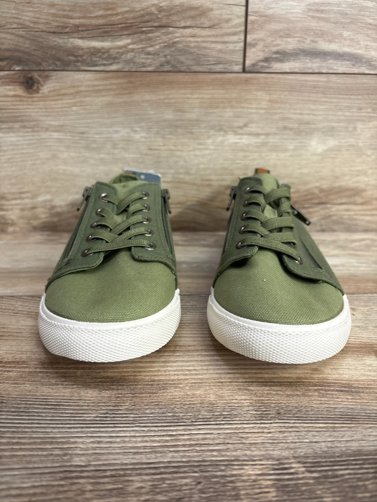 NEW Cat & Jack Lucian Double Zipper Sneakers Green sz 6Y