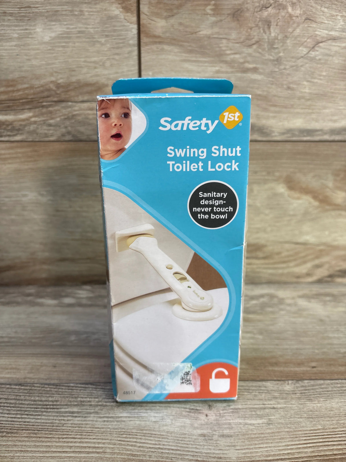NEW Safety 1st Swing Shut Toilet Lock