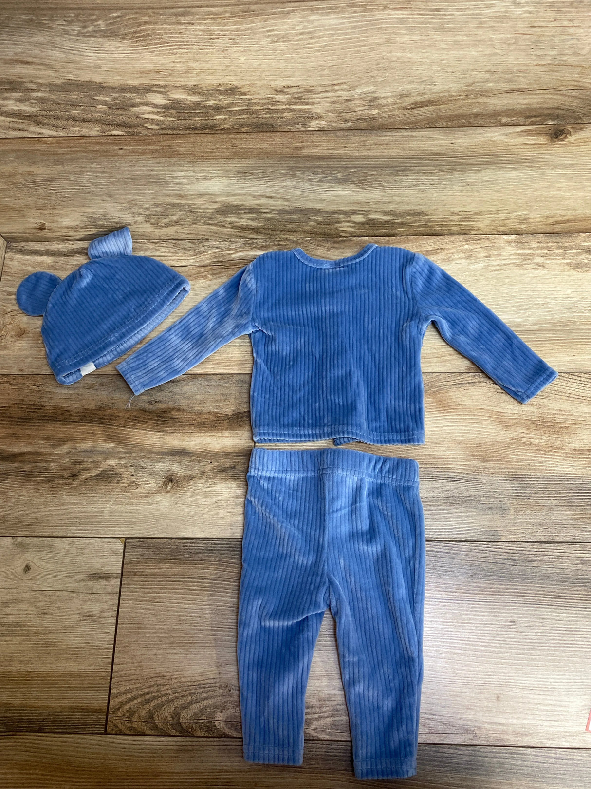 Disney Baby 3pc Set Velour Mickey Mouse Shirt, Pants, & Hat Blue sz 0-3m