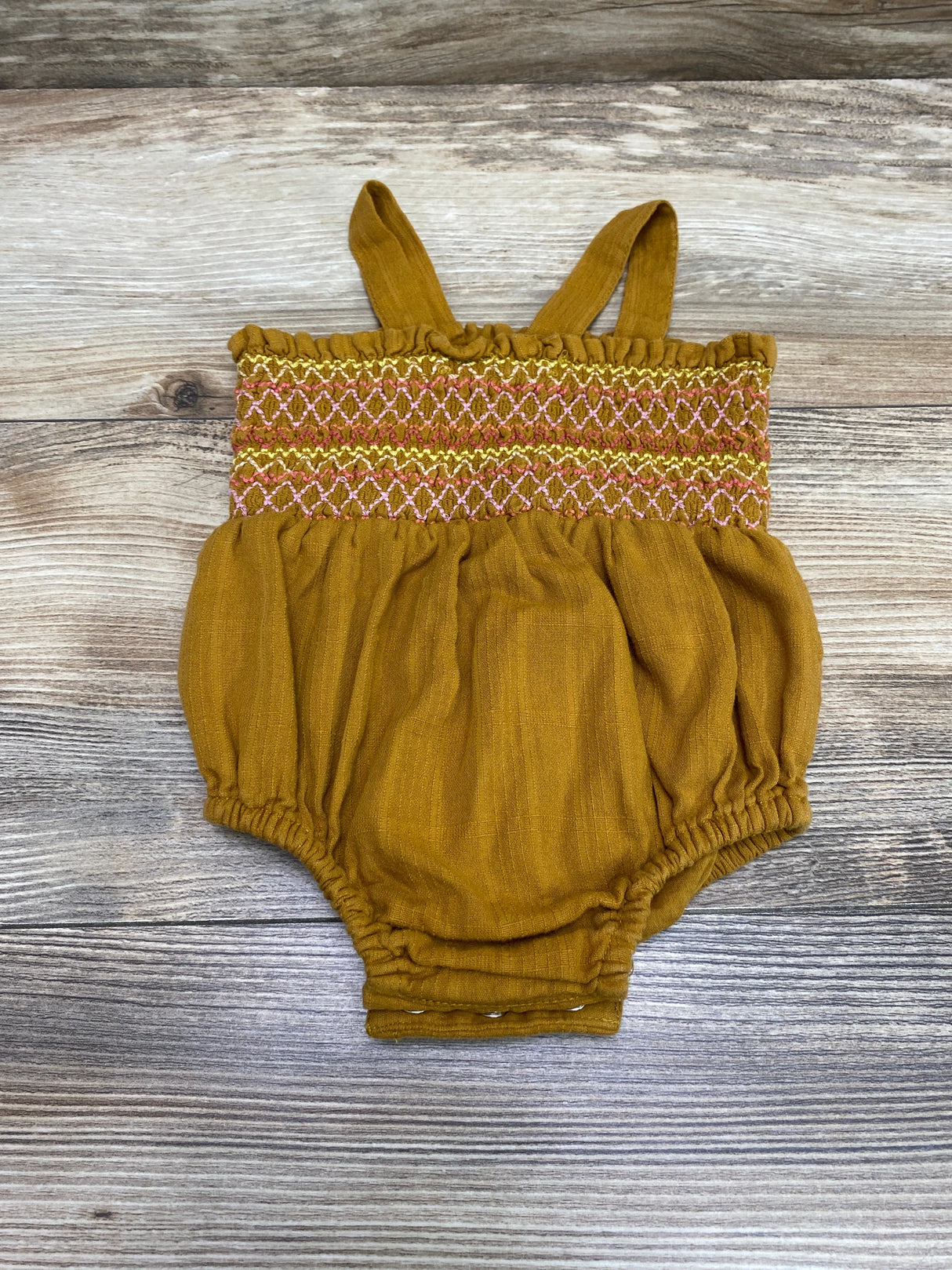 Old Navy Smocked Embroidered Romper Brown sz 0-3m - Me n Mommy To Be