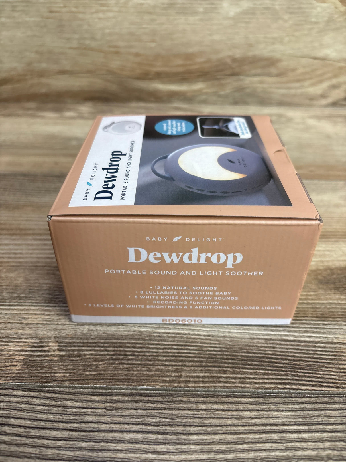 NEW Baby Delight Dewdrop Sound & Light Soother