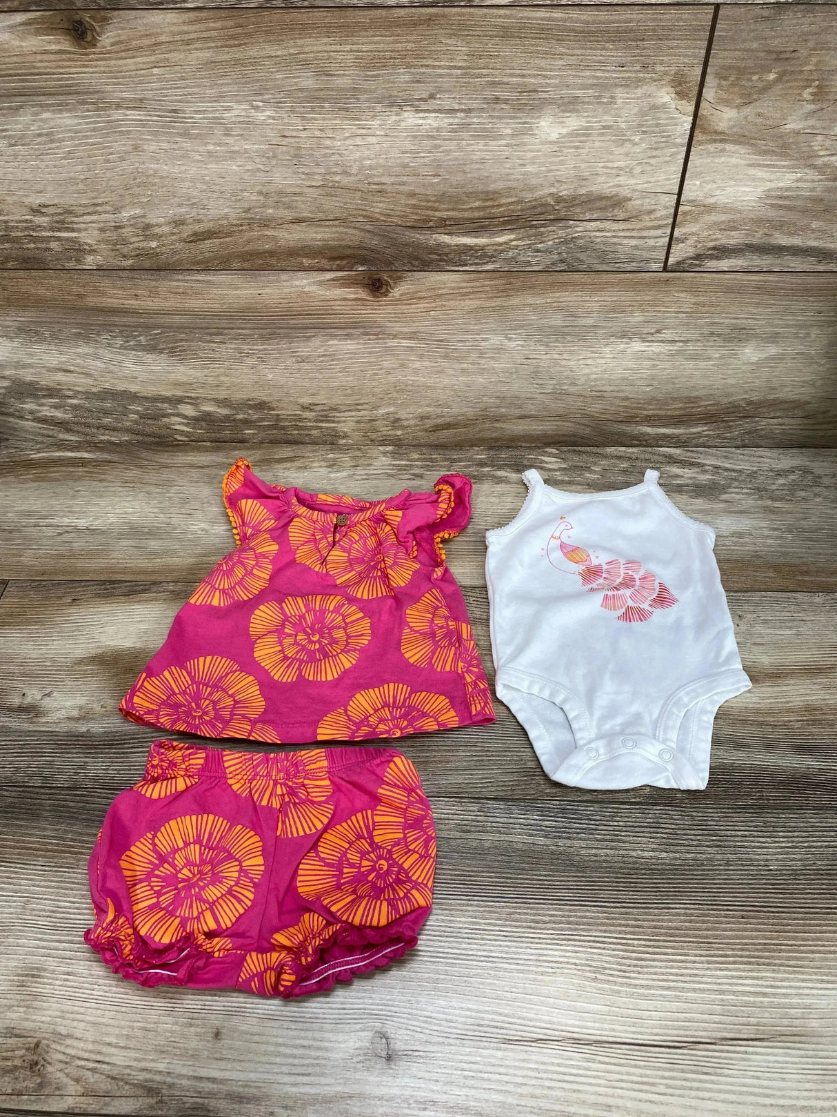 Carter's 3pc Floral Top & Shorts Set Pink sz 3m - Me n Mommy To Be
