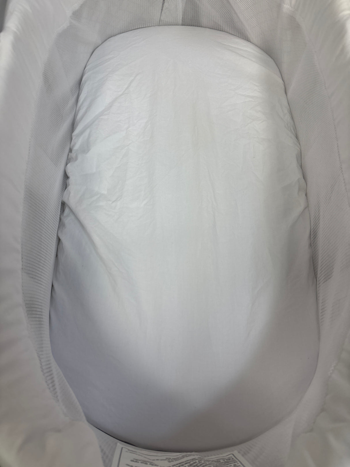 Delta Children Soothing Dreams Bassinet, White
