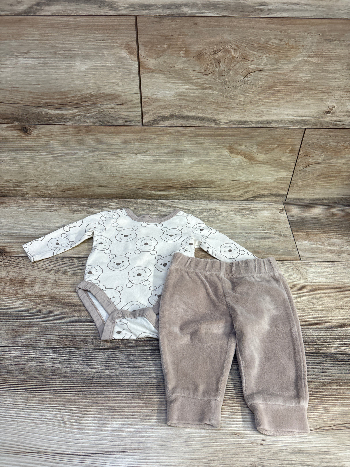Disney Baby 2pc Winnie The Pooh Bodysuit & Pants Set Pale Yellow sz 0-3m