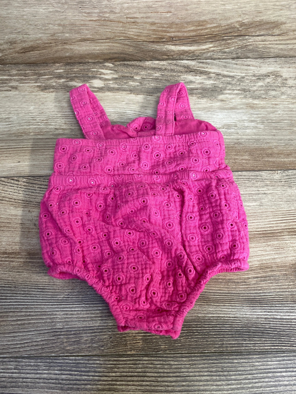 Cat & Jack Eyelet Romper Pink sz 0-3m - Me n Mommy To Be