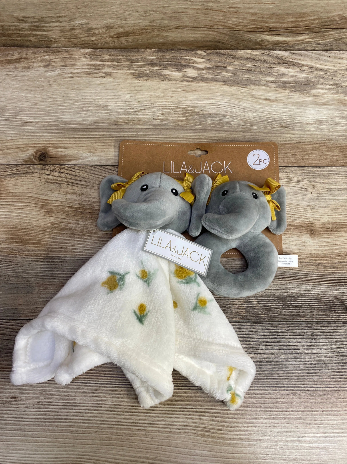 NEW Lila & Jack 2pc Rattle & Security Blanket 2pc Gift Set