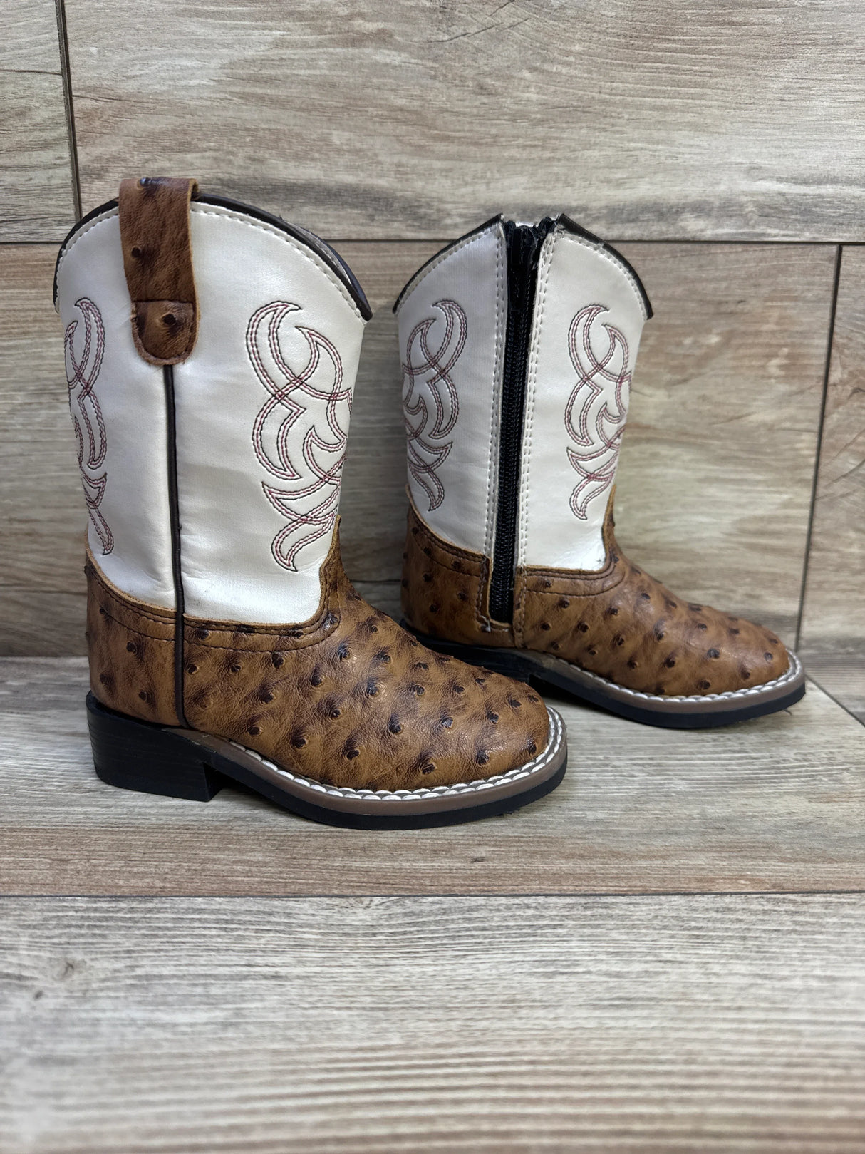 Old West Ostrich Print Broad Square Toe Western Boots Broad Square Toe