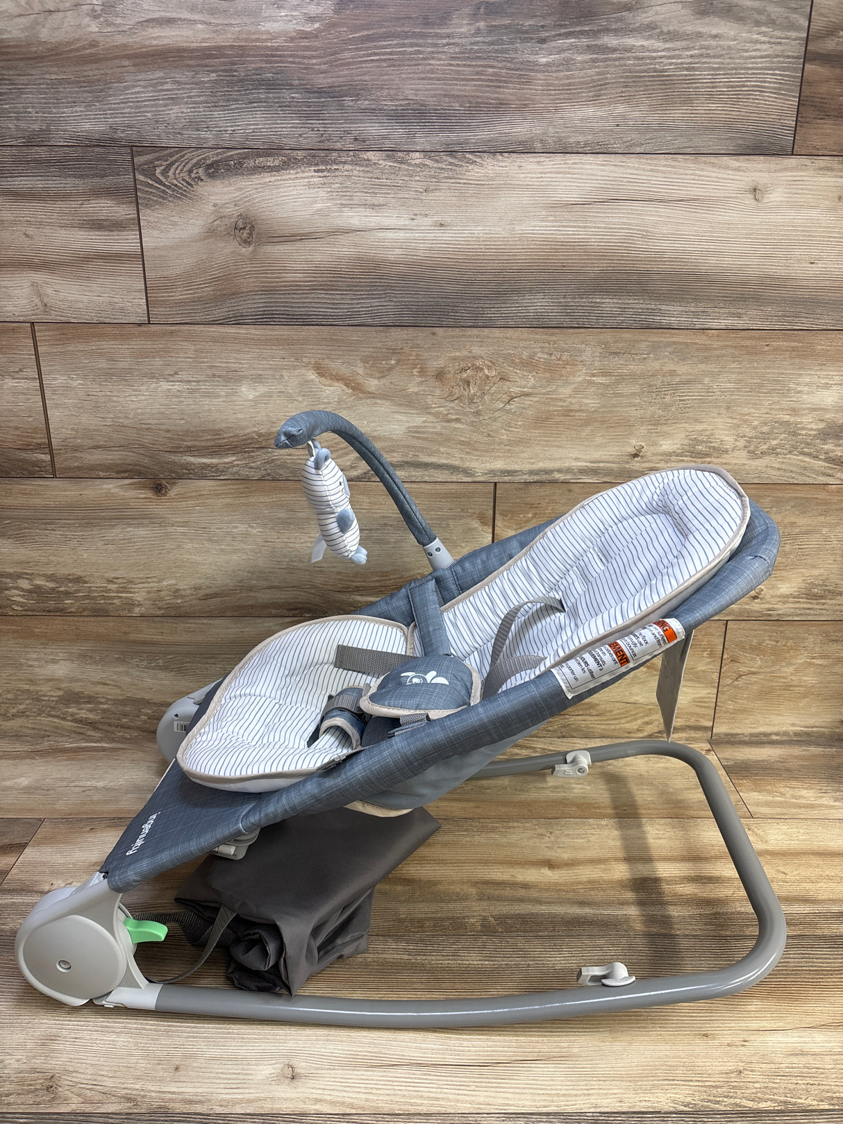 Ingenuity 2-in-1 Happy Belly Rock To Bounce Massage Baby Seat