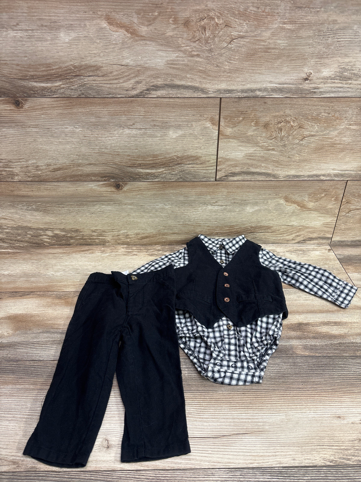 Just One You 3pc Vest Set Black sz 12m